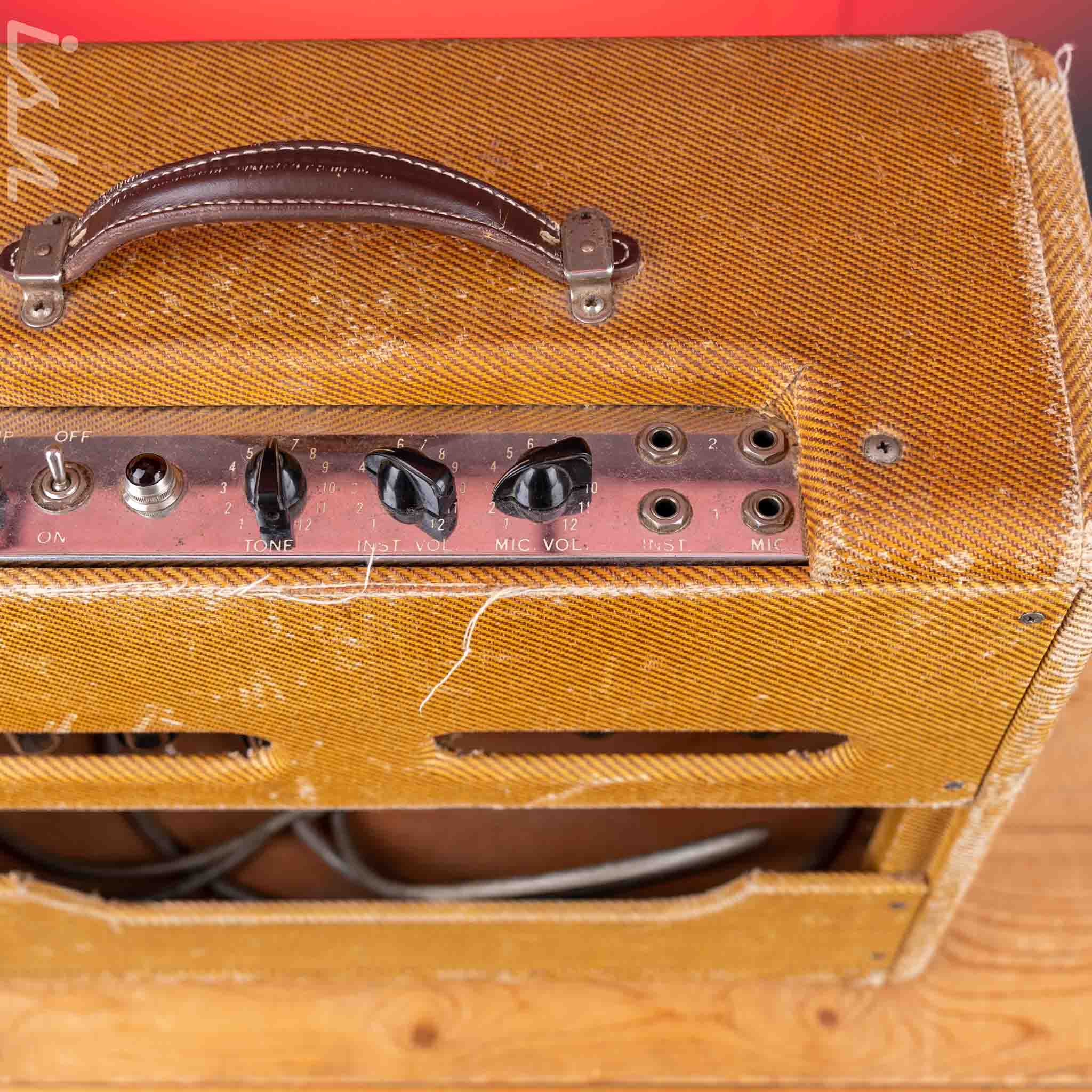 1957 Fender Deluxe Tweed 5E3 - Image 11
