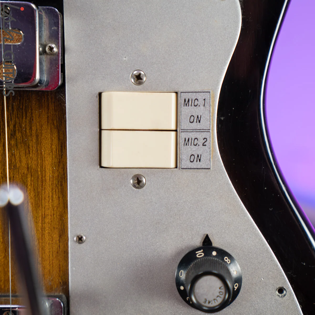 1960s Teisco Del Ray ET-220 Sunburst - Image 18