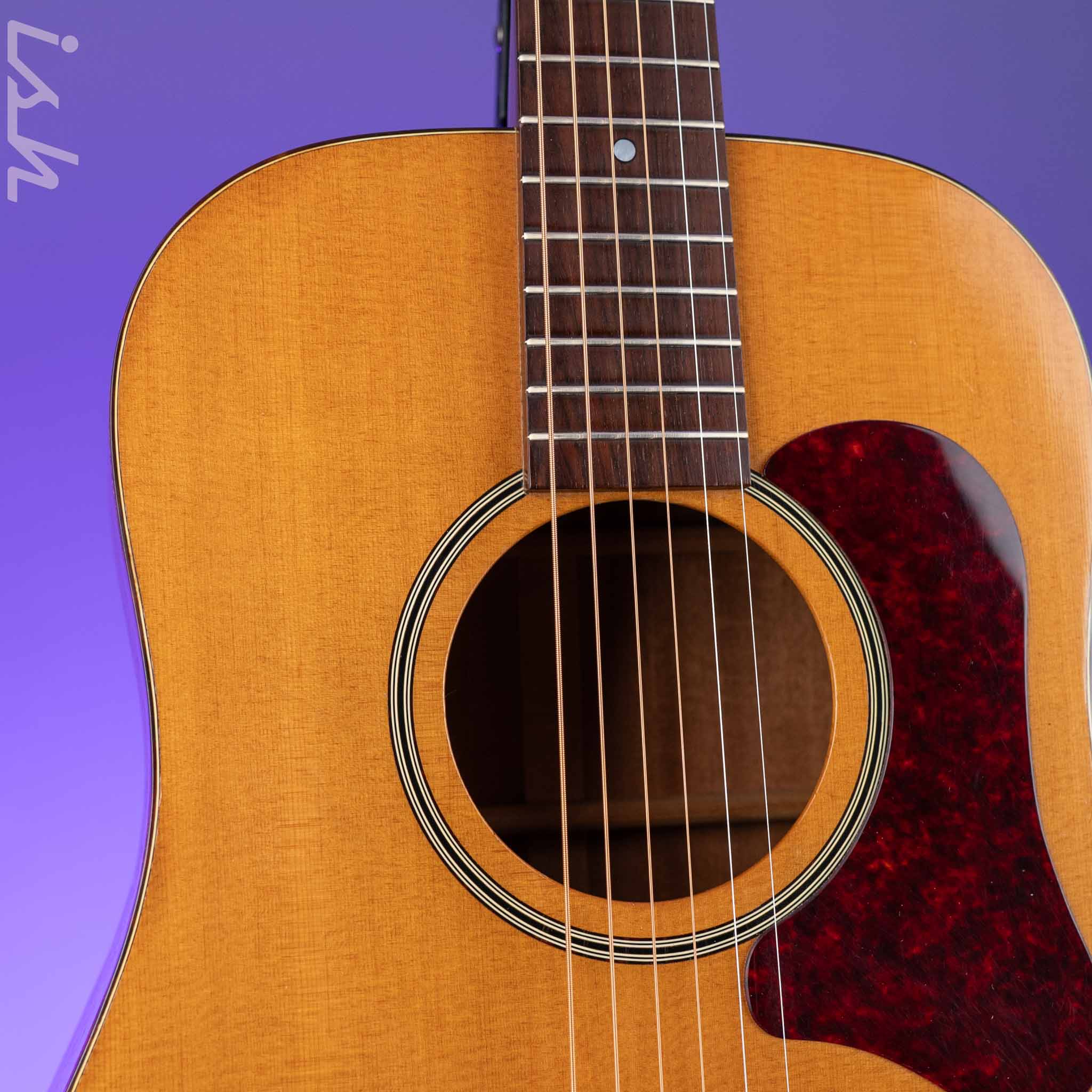 1966-1969 Vega A-25 Acoustic Guitar - Image 3