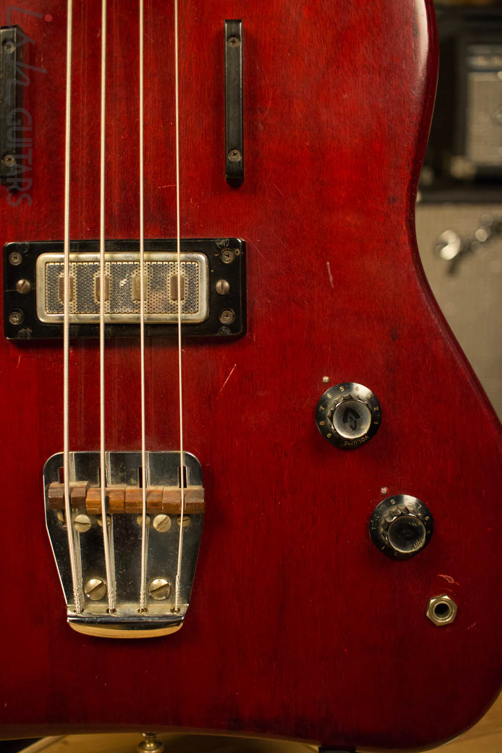1966 Guild Jet Star Bass Cherry - Image 4