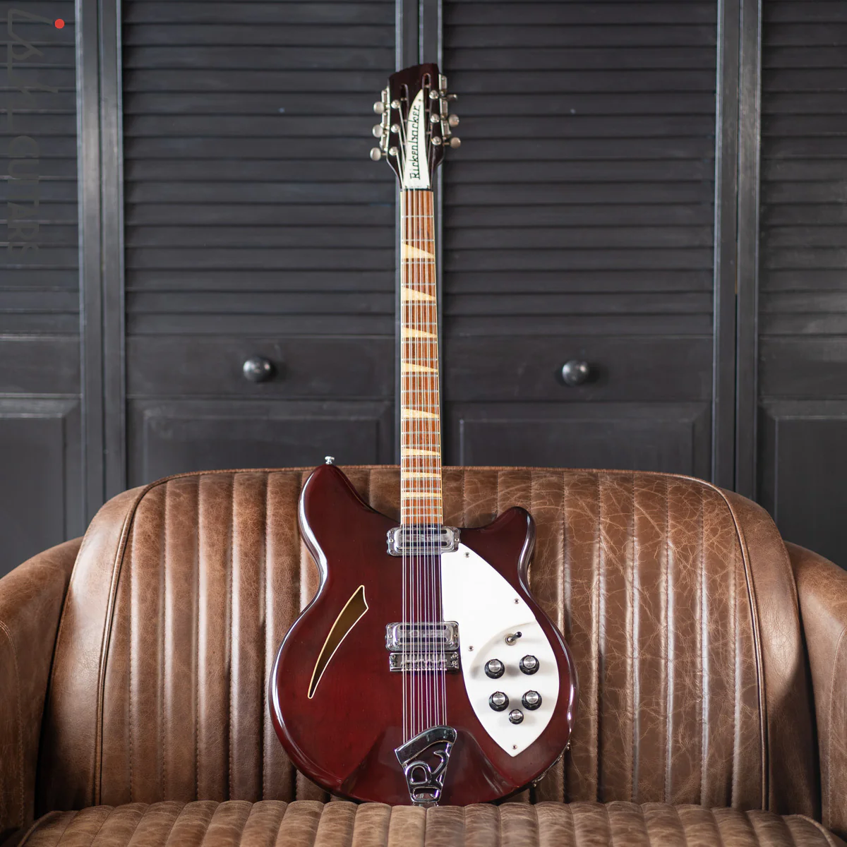 1968 Rickenbacker 360/12 Burgundyglo RARE Roger McGuinn Signed - Image 2