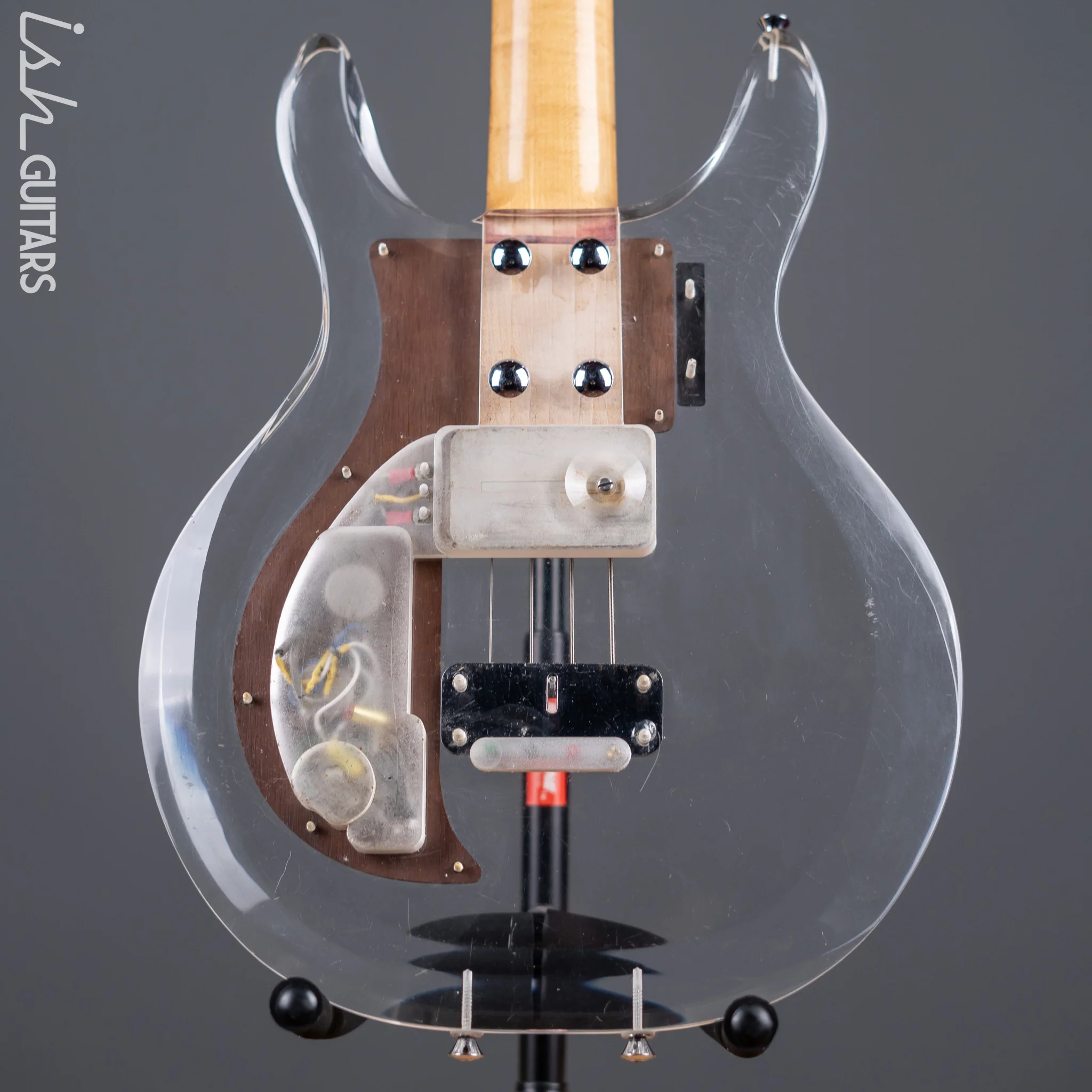 1971 Ampeg Dan Armstrong Lucite Bass - Image 9