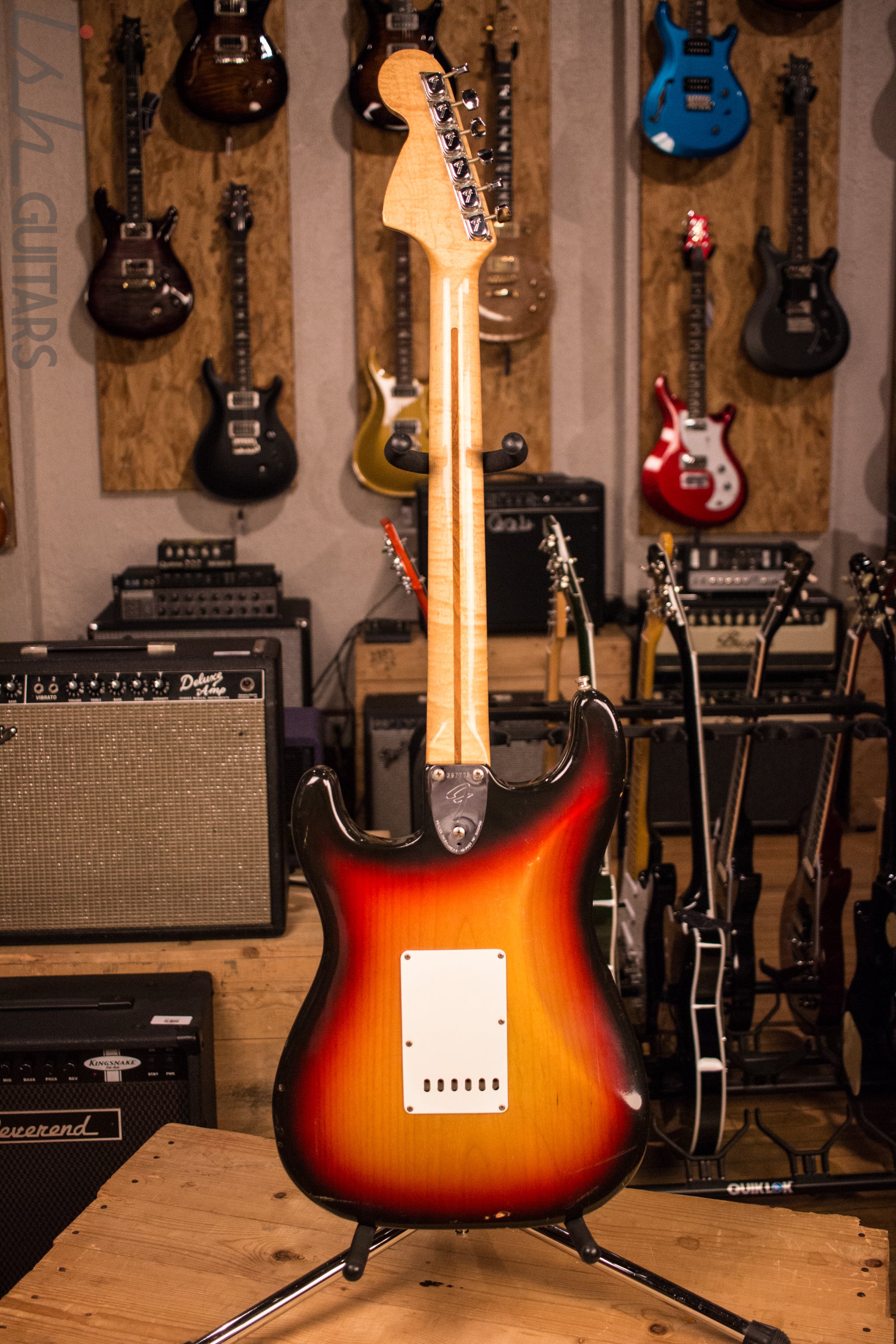 1973 Fender Stratocaster Sunburst - Image 9