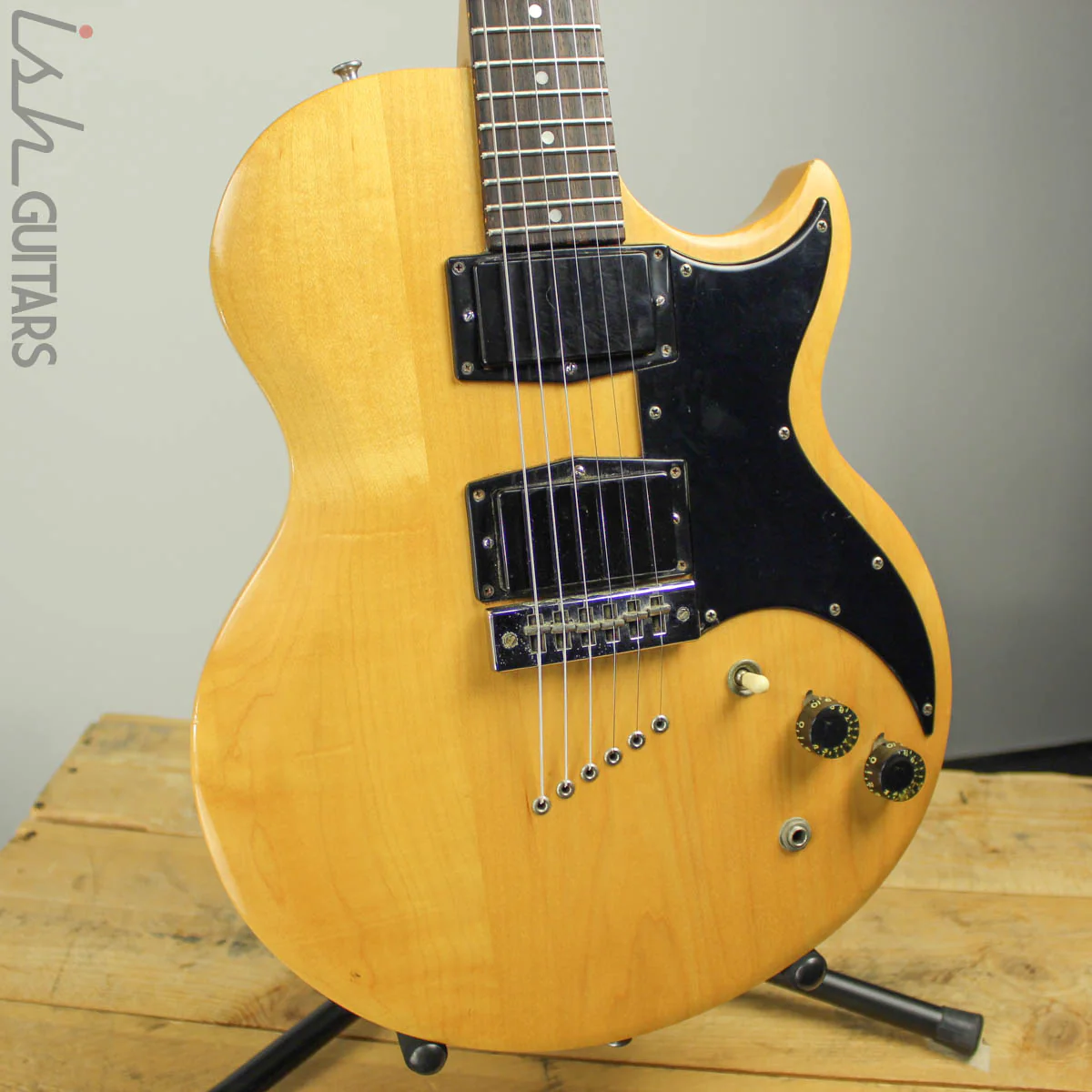 1976 Gibson L6-S Natural