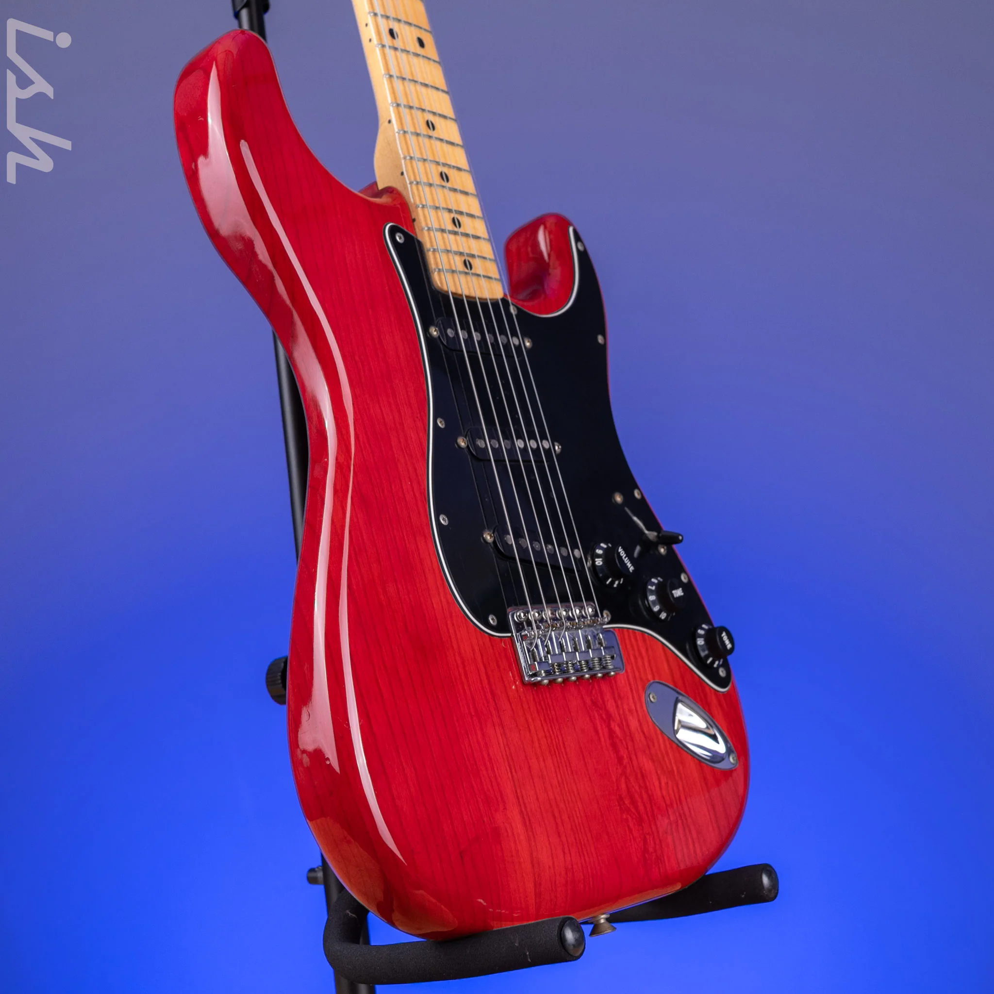 1979 Fender Stratocaster Transparent Red - Image 3
