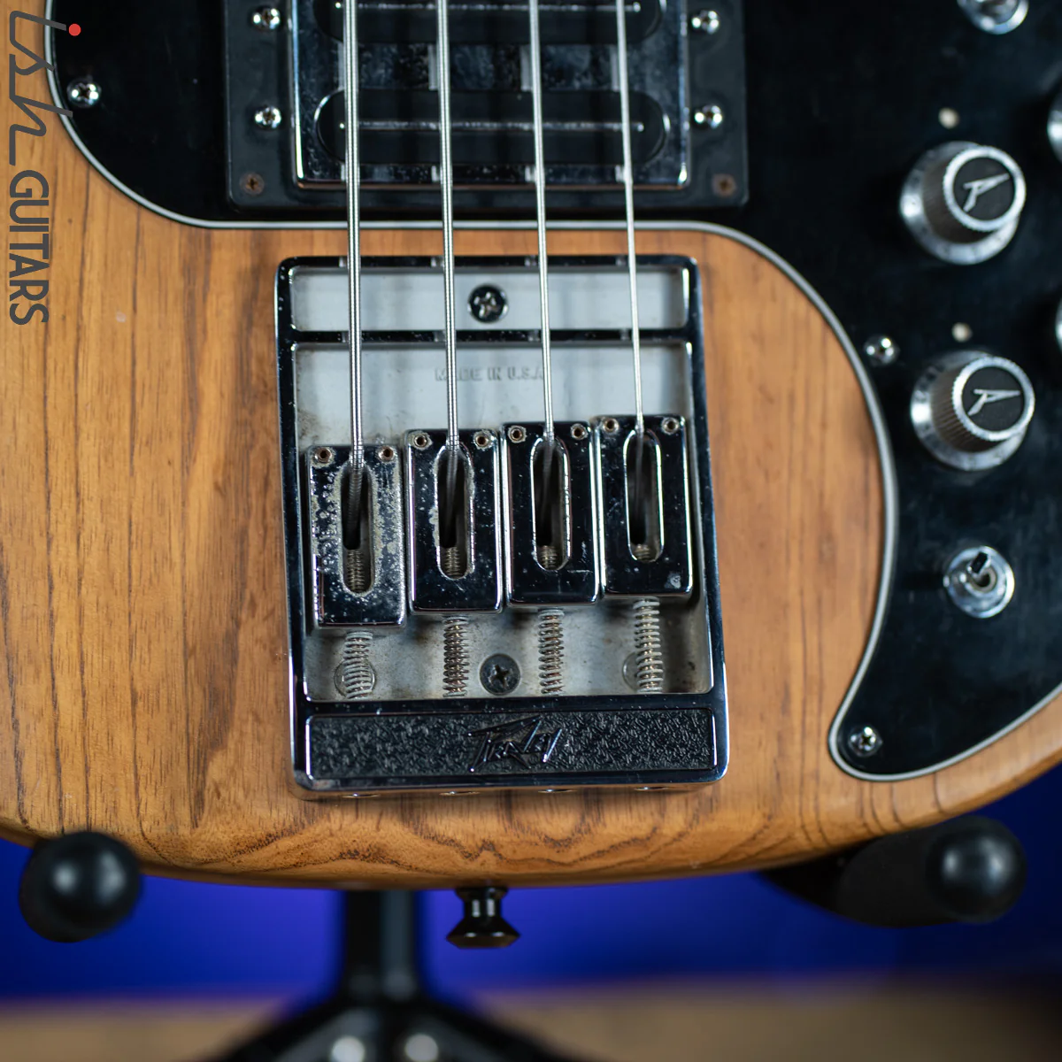 1980 Peavey T-40 FL Fretless Natural - Image 8