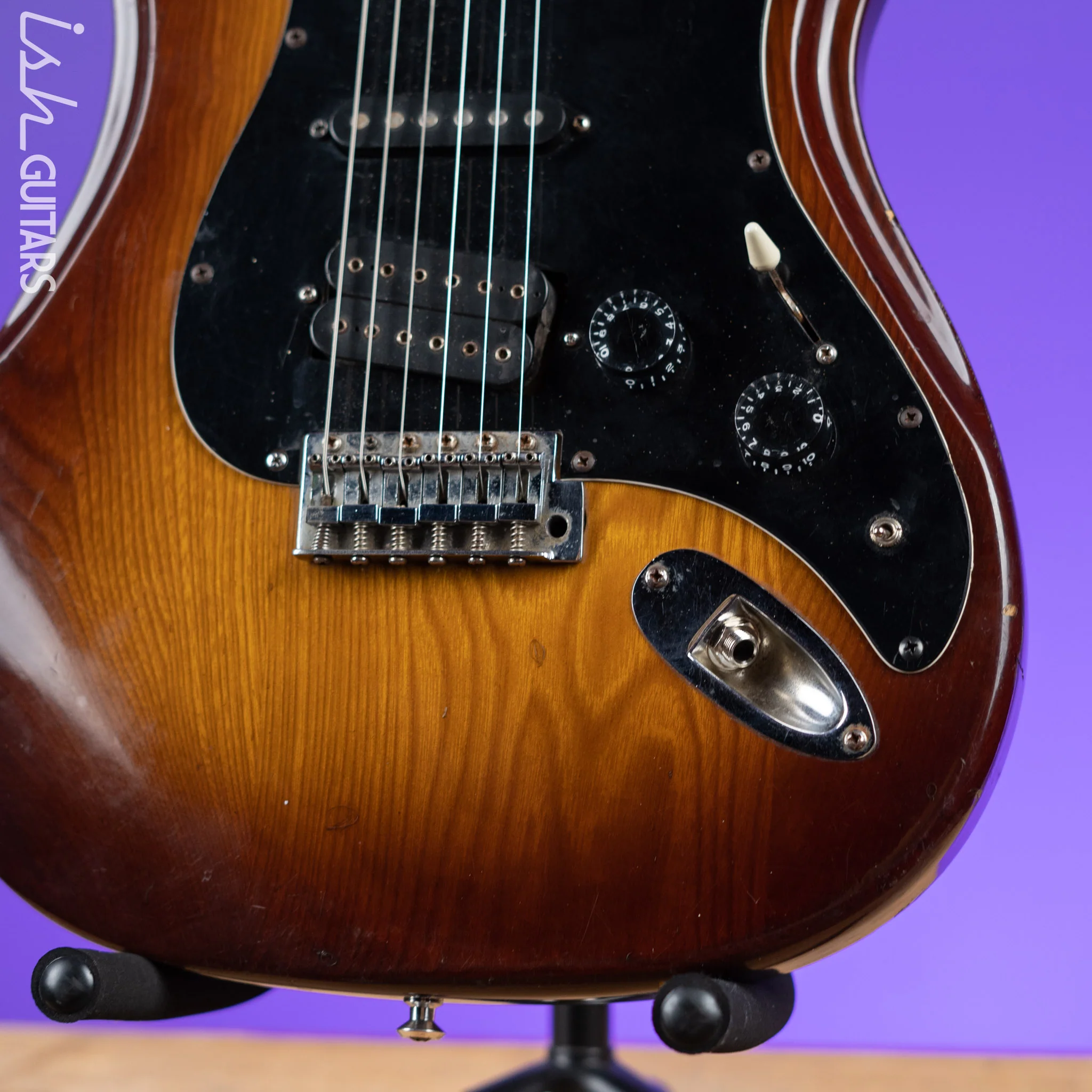 1980’s Ovation Ultra GS Burst - Image 4