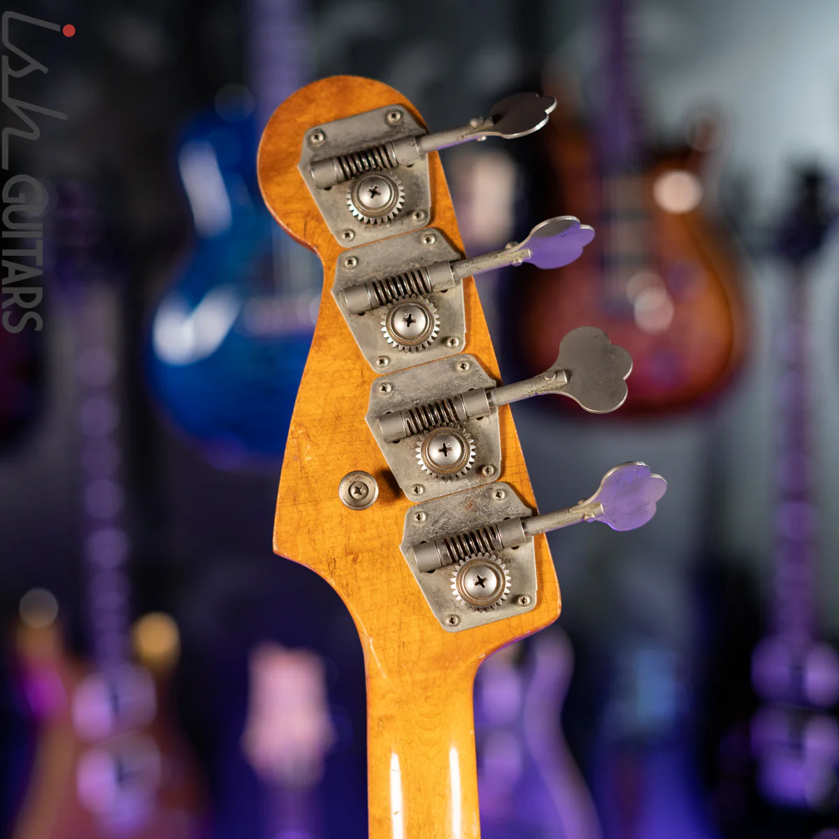 1983 Fender Fullerton ‘62 Reissue Jazz Bass 3-Tone Sunburst - Image 13