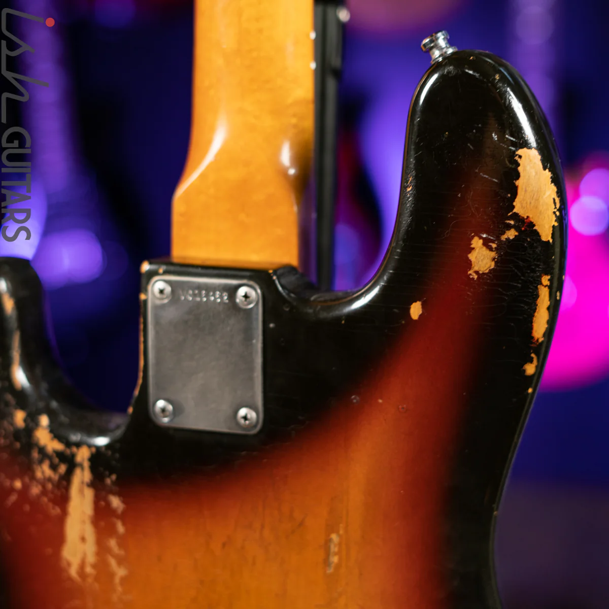 1983 Fender Fullerton ‘62 Reissue Jazz Bass 3-Tone Sunburst - Image 18