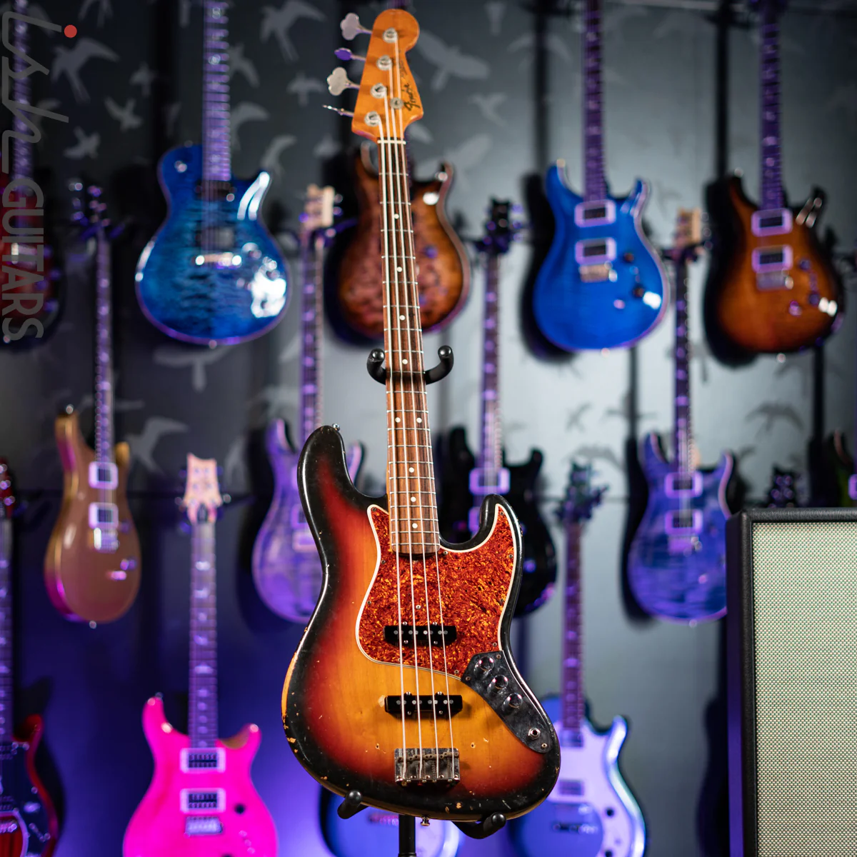 1983 Fender Fullerton ‘62 Reissue Jazz Bass 3-Tone Sunburst - Image 2