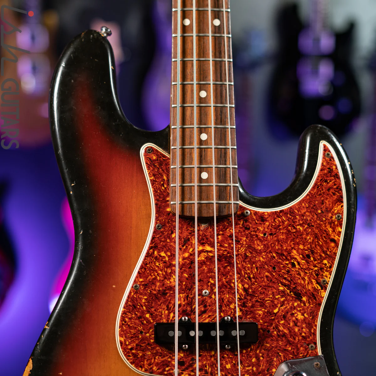1983 Fender Fullerton ‘62 Reissue Jazz Bass 3-Tone Sunburst - Image 3