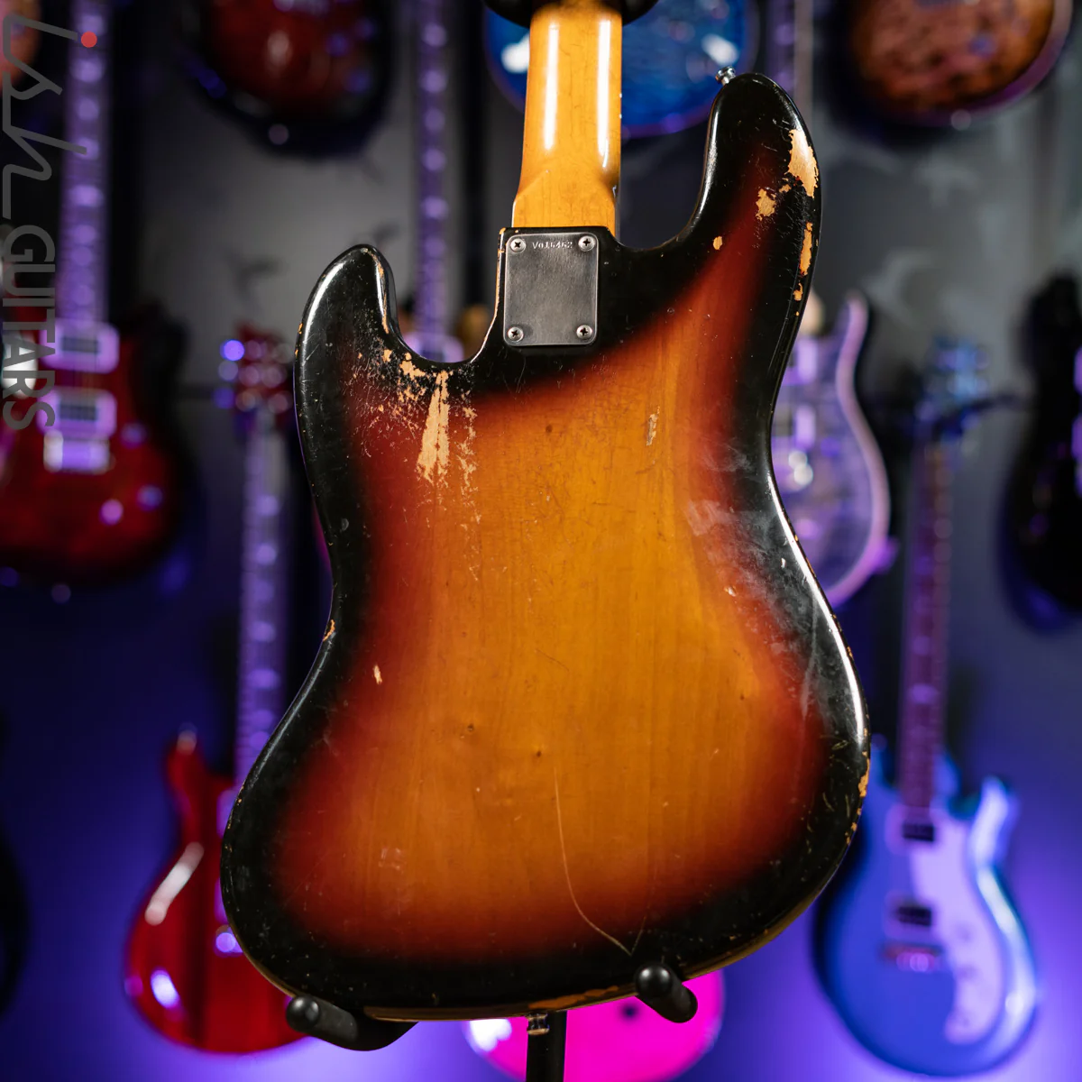1983 Fender Fullerton ‘62 Reissue Jazz Bass 3-Tone Sunburst - Image 8