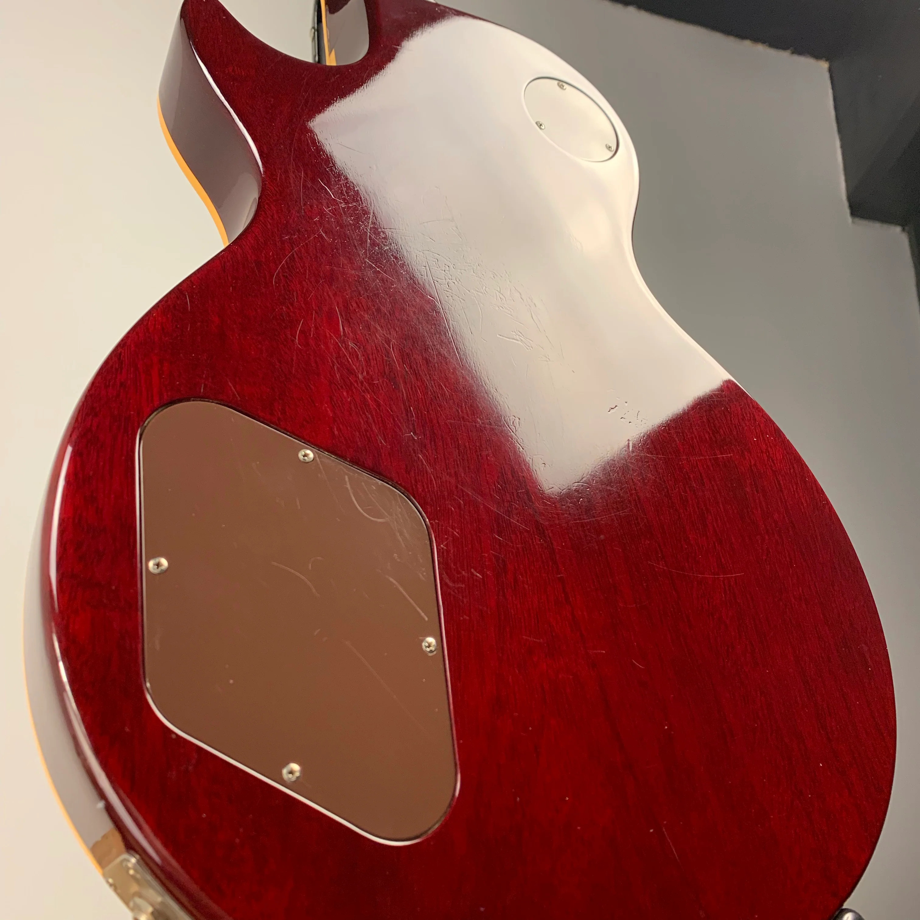 1987 Gibson Les Paul Standard Wine Red - Image 13