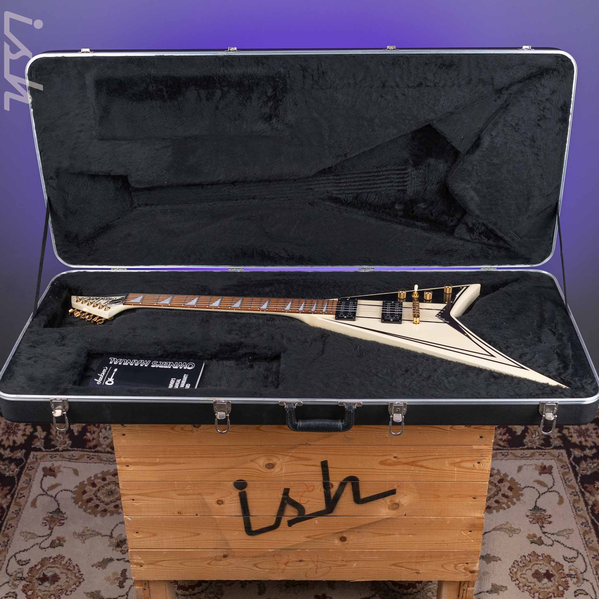 1991 Jackson USA Randy Rhoads V Antique White w/ Black Pinstripes - Image 13