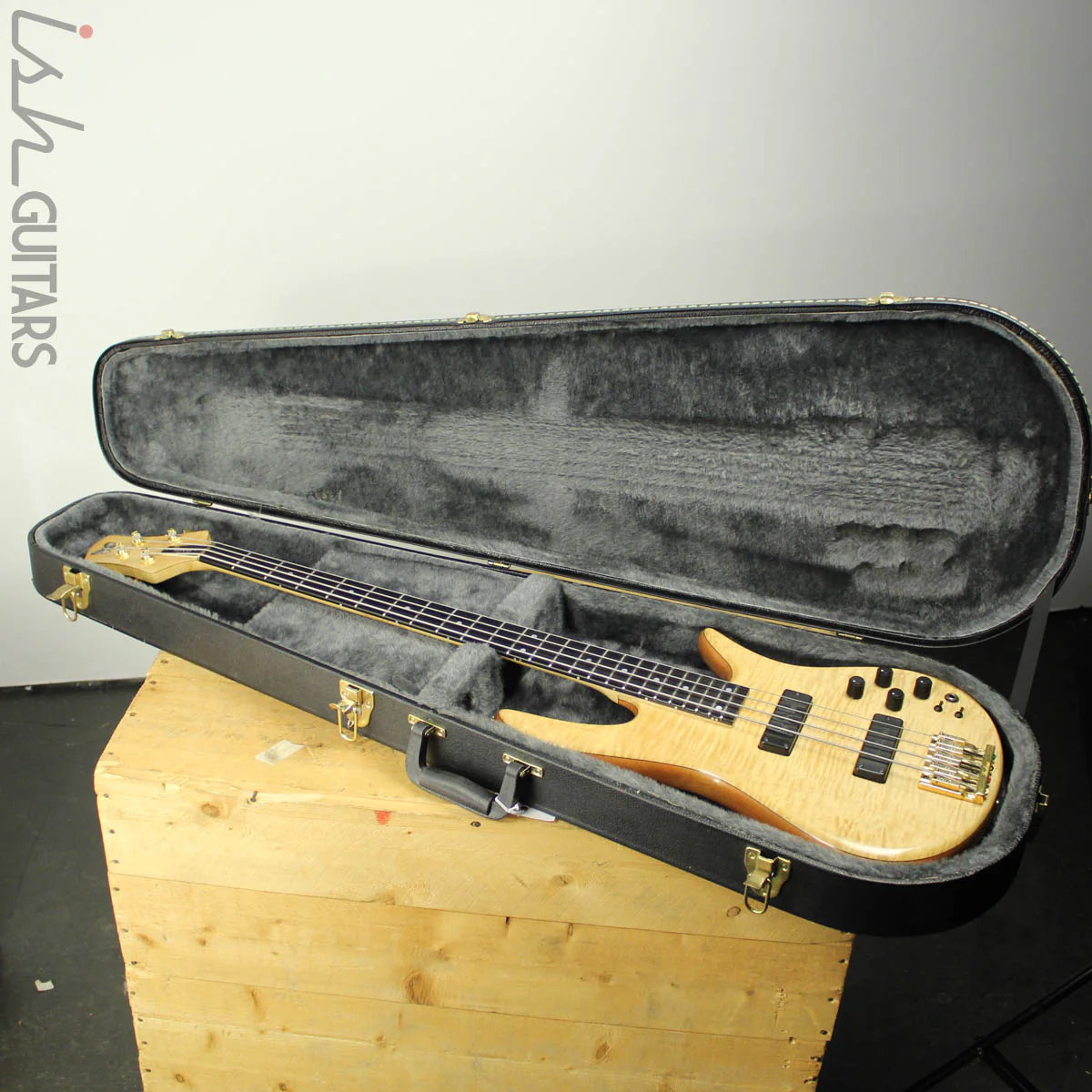 1993 Fodera Monarch 4-String Bass Guitar Haz Bartolini - Image 12