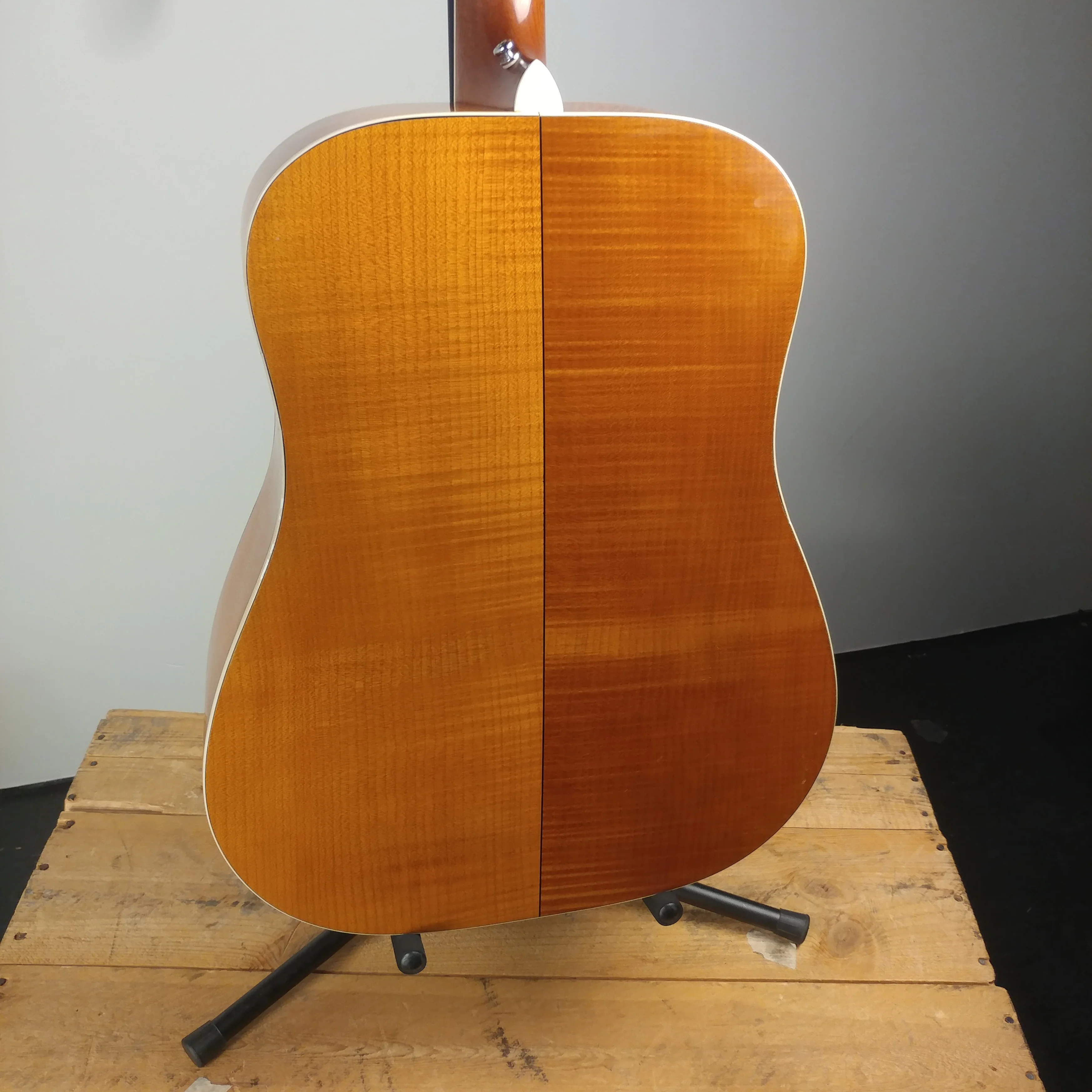 1993 Taylor 610 Natural With L.R. Baggs iBeam - Image 16