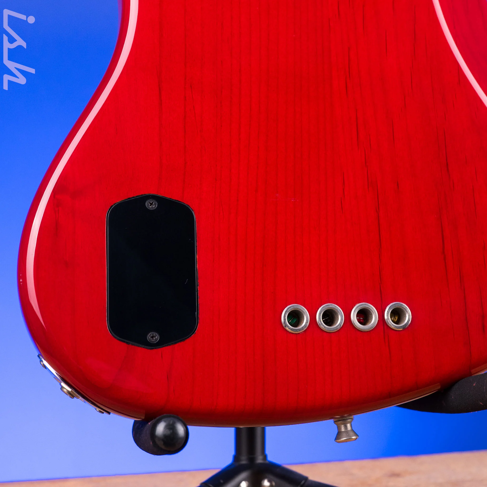 1999 Fender American Deluxe Jazz Bass Fretless 4-String Transparent Crimson Red - Image 16