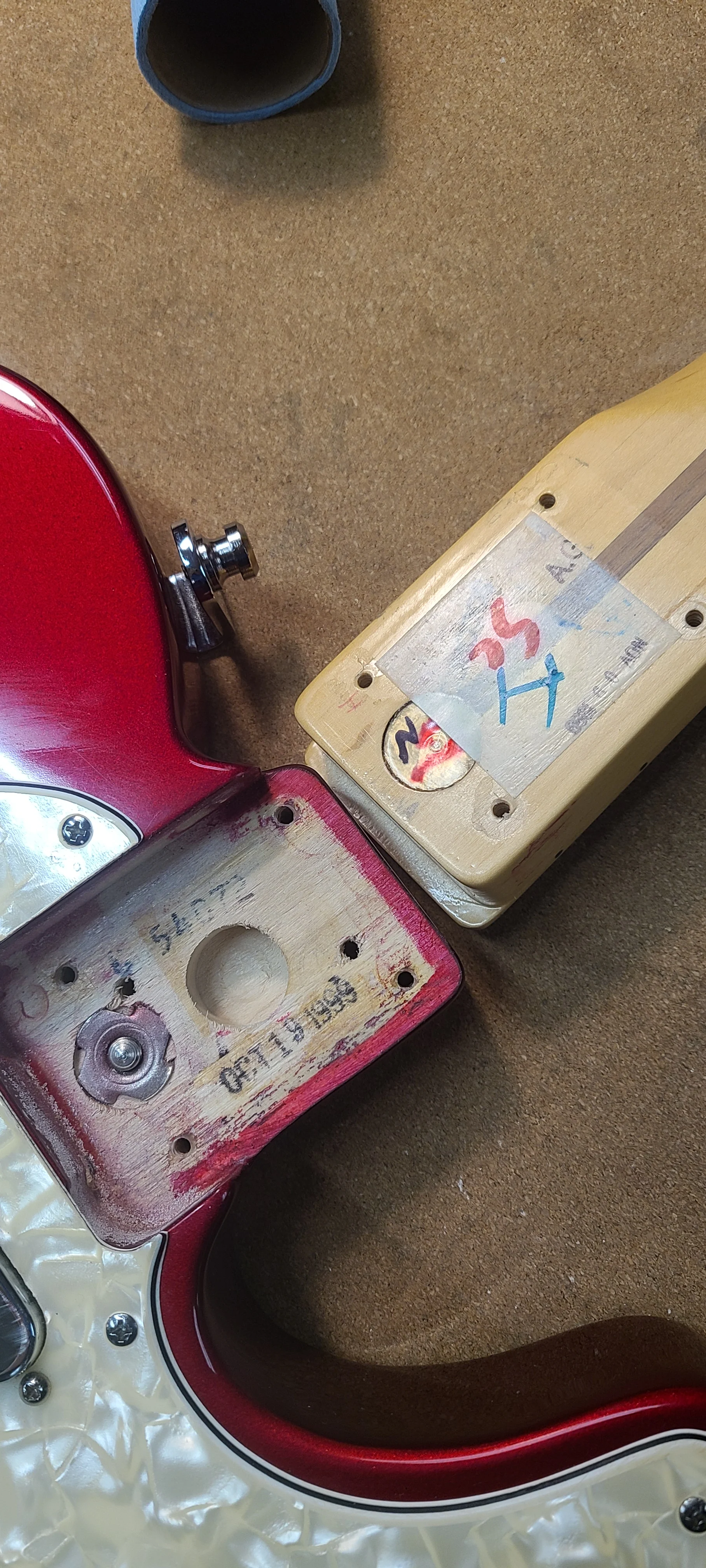 1999 Fender B-Bender Telecaster Candy Apple Red - Image 25