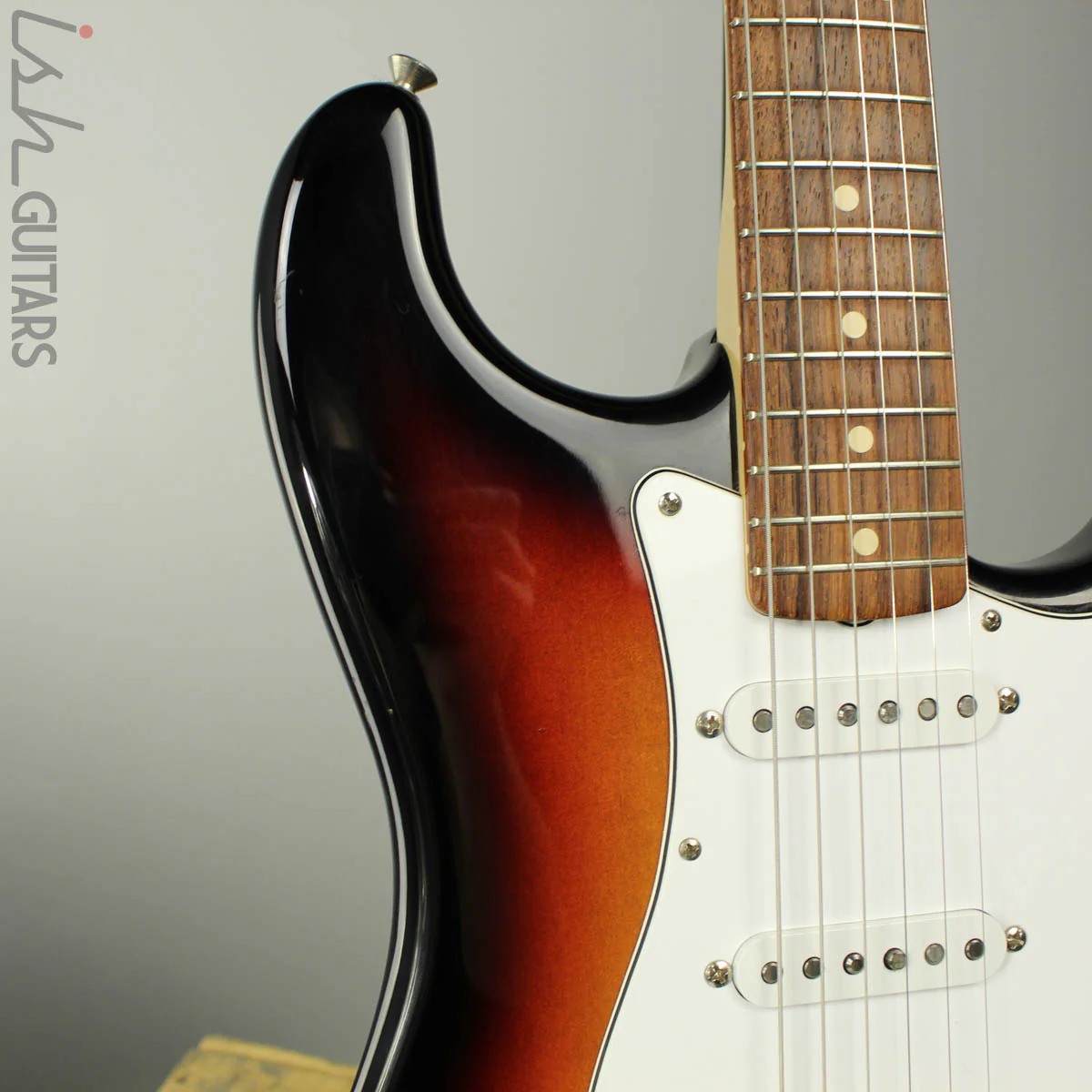 1999 Fender Custom Shop NOS 60’s Style Stratocaster Three Tone Sunburst - Image 3