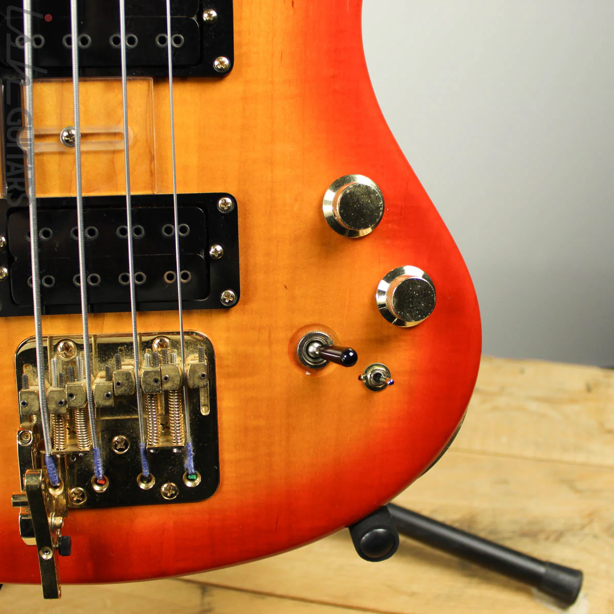 2000’s Fury Tornado Fretless Signed Cherry Sunburst - Image 4