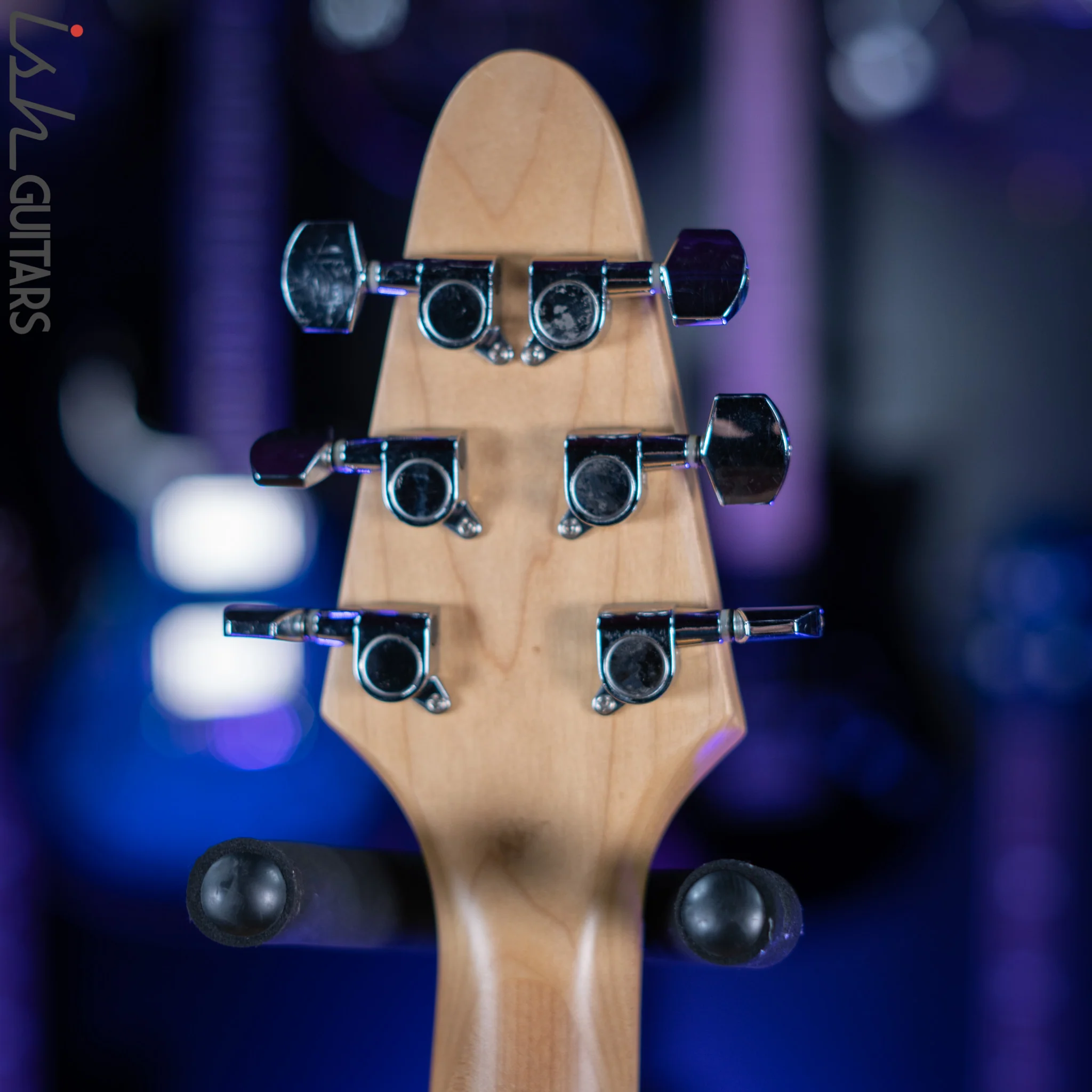 2000’s Maestro by Gibson Roadie Mini Flying V Guitar - Image 16