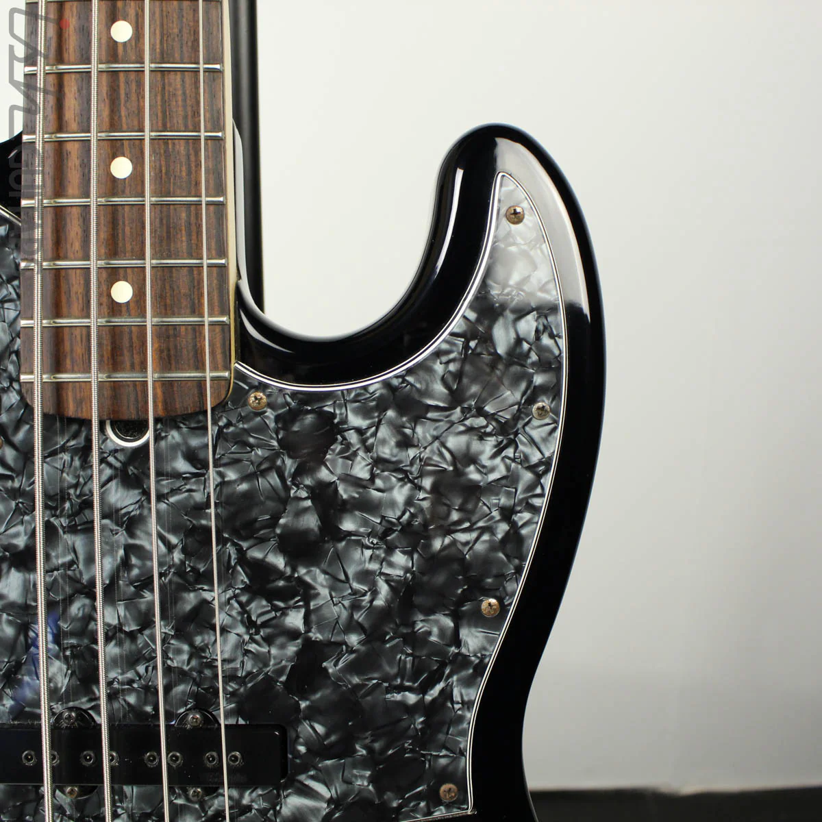2004 Fender Jazz Bass Standard MIM Black - Image 5