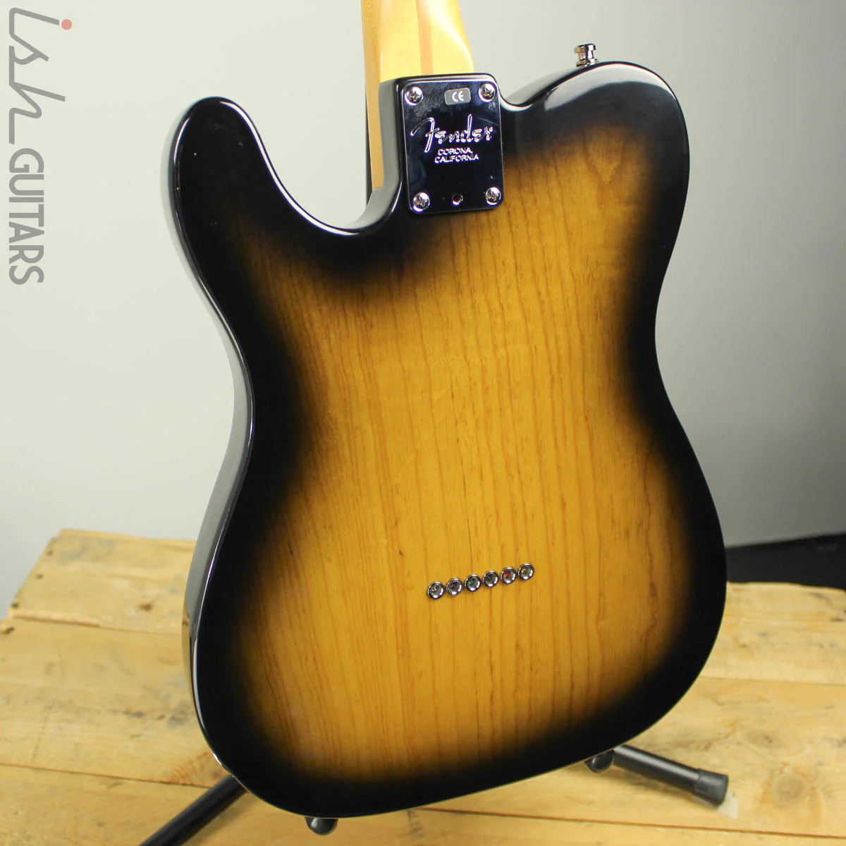 2006 Fender Telecaster Deluxe Sunburst - Image 8