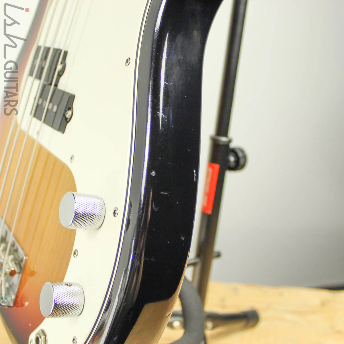 2006 Fender Precision Bass USA - Image 10