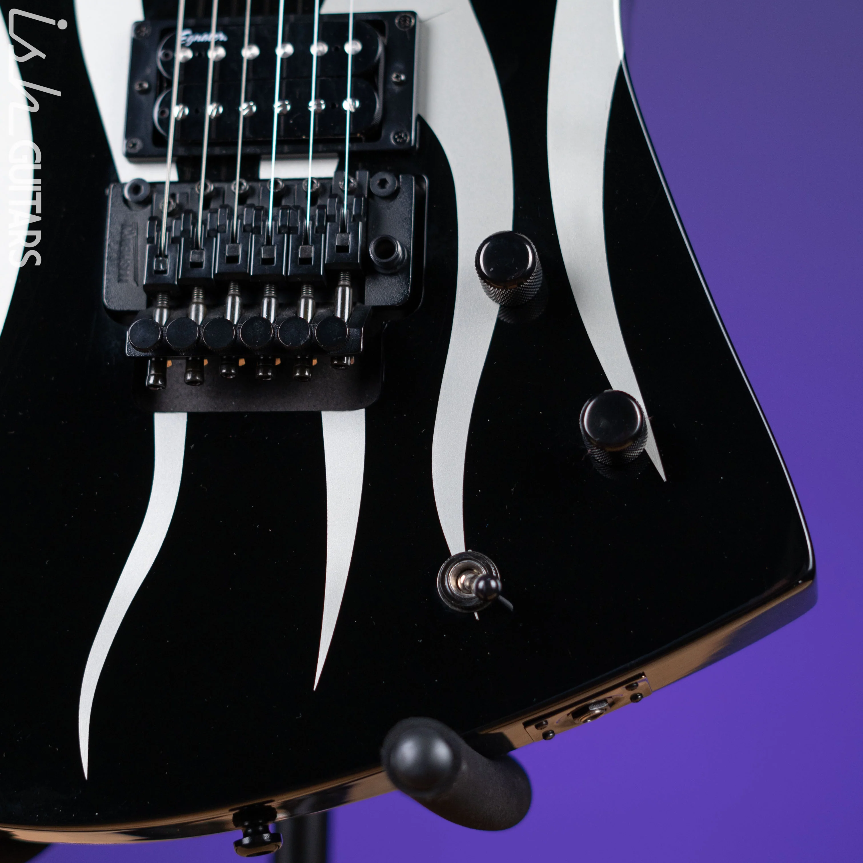 2007 Washburn DD61 Dan Donegan Signature Silver Flames - Image 4