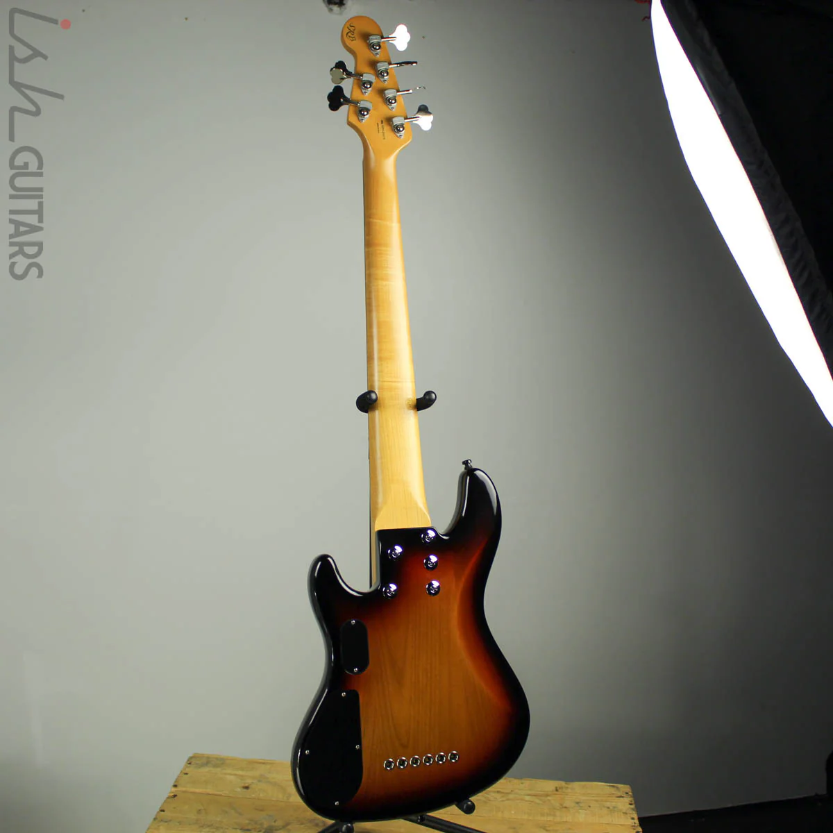 2009 Fender Steve Bailey Jazz Bass 6 String - Image 7