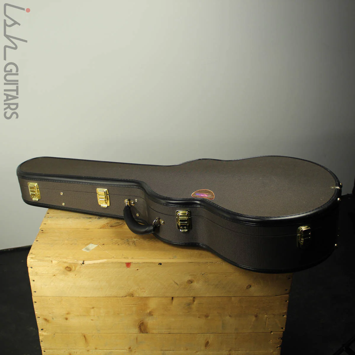 2009 McPherson XP 5.0 Englemann Spruce/Flamed Maple - Image 11