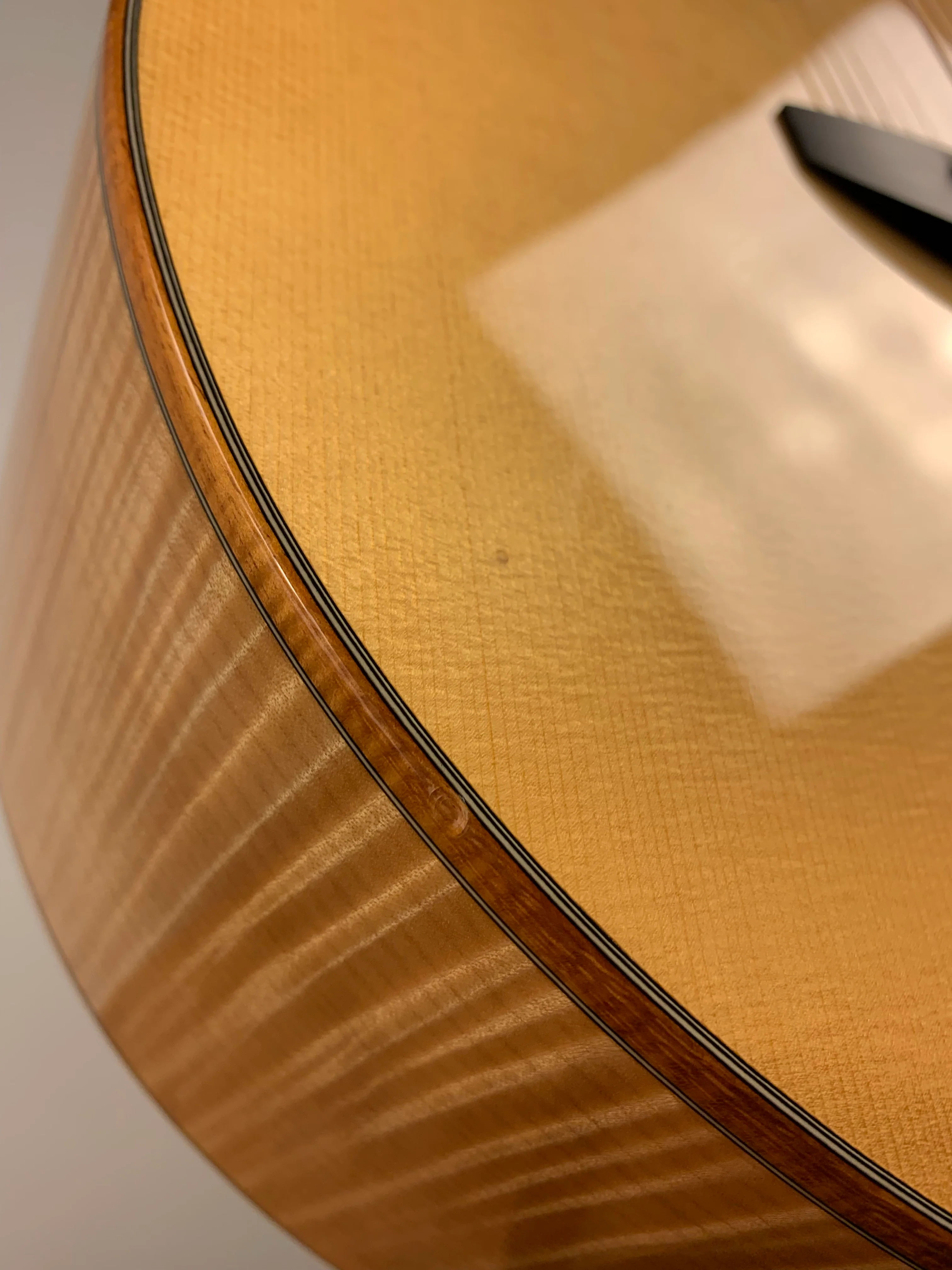 2009 McPherson XP 5.0 Englemann Spruce/Flamed Maple - Image 15