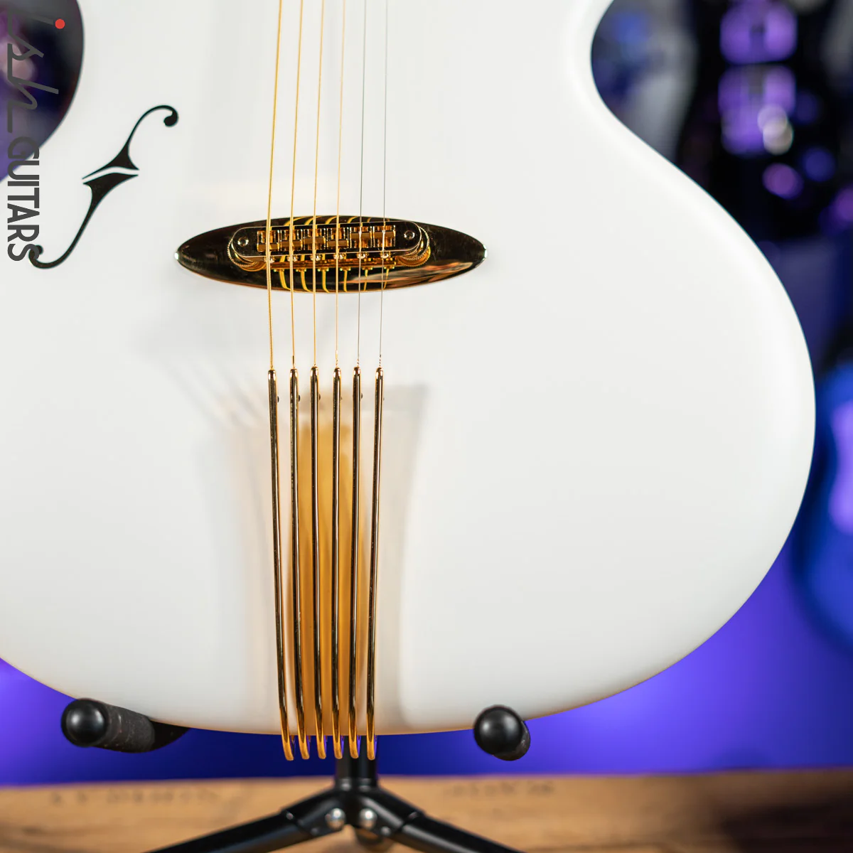 2010 Ritter Princess Isabella CO Edition Baritone Guitar White - Image 4