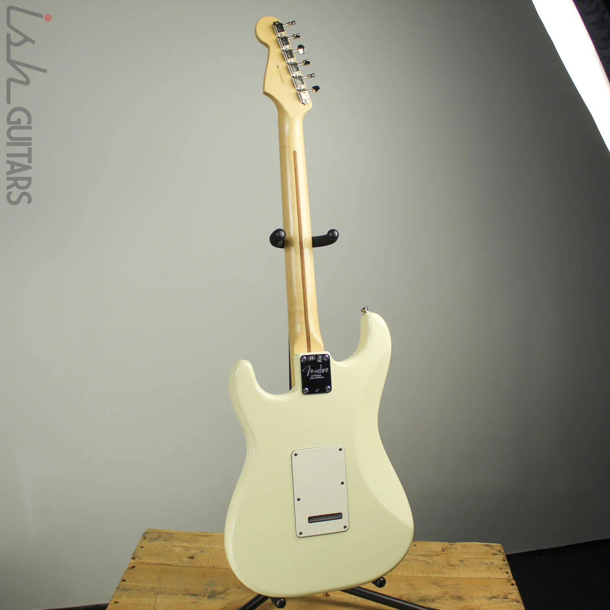 2011 Fender Stratocaster American Standard - Image 8