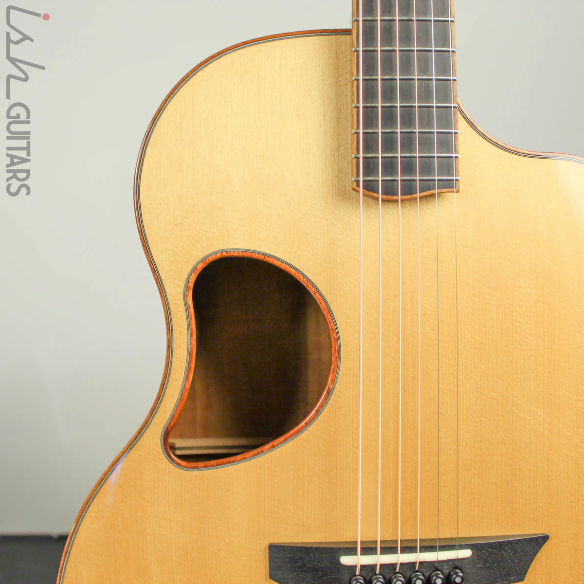 2011 McPherson XP 4.0 Beeswing Mahogany/Sitka Spruce - Image 4