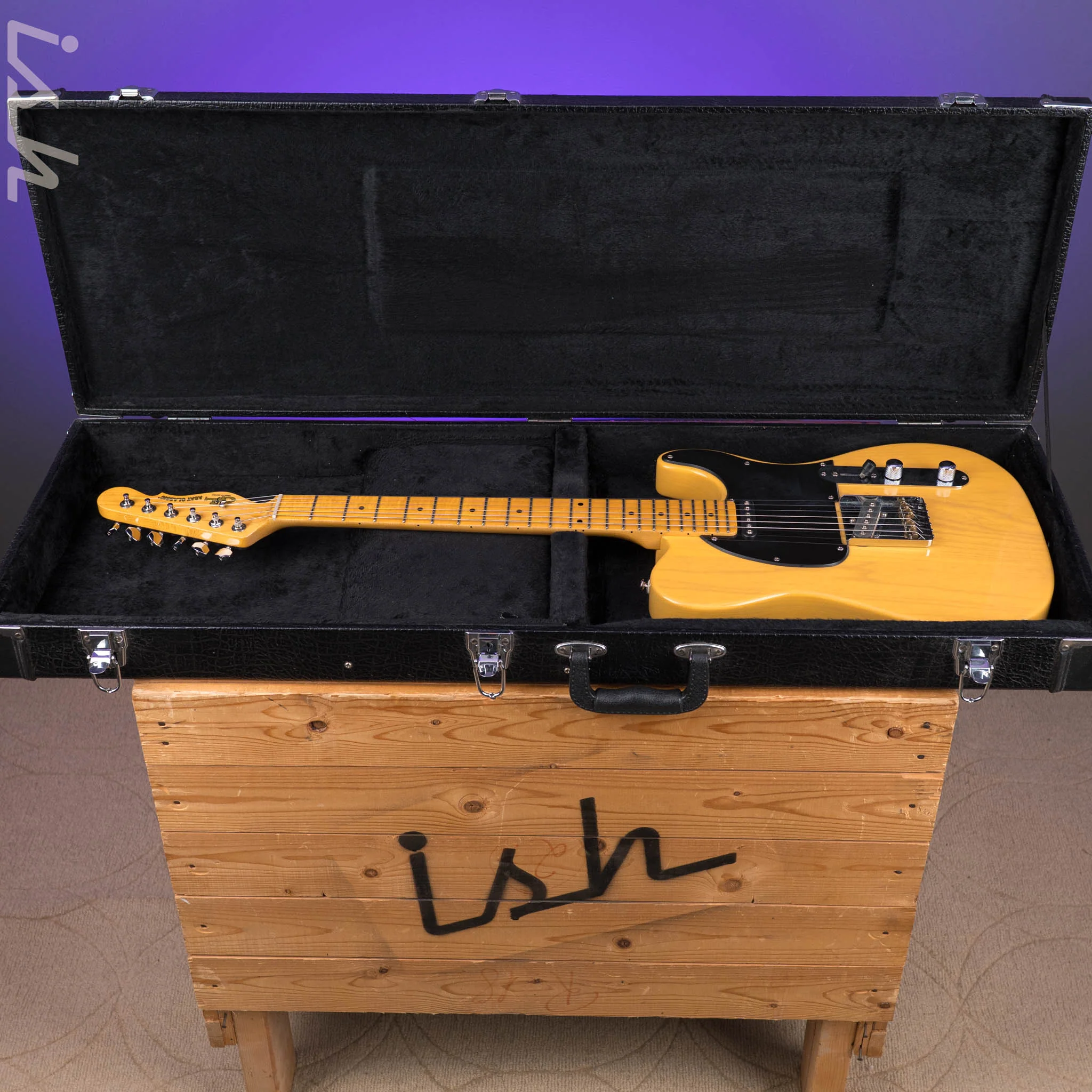 2012 G&L ASAT Classic Tribute Telecaster - Image 21