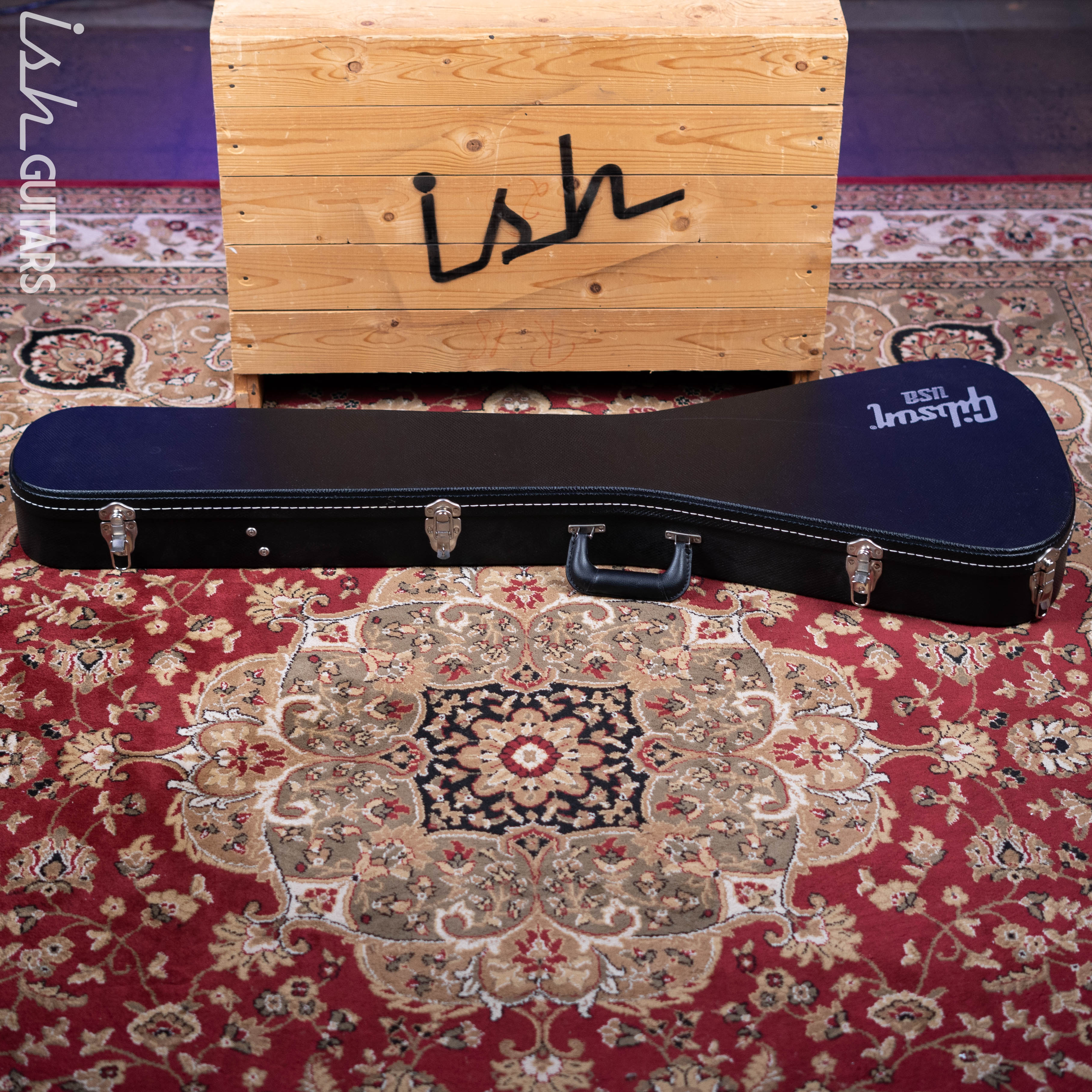 2012 Gibson Flying V Bass Cherry - Image 23