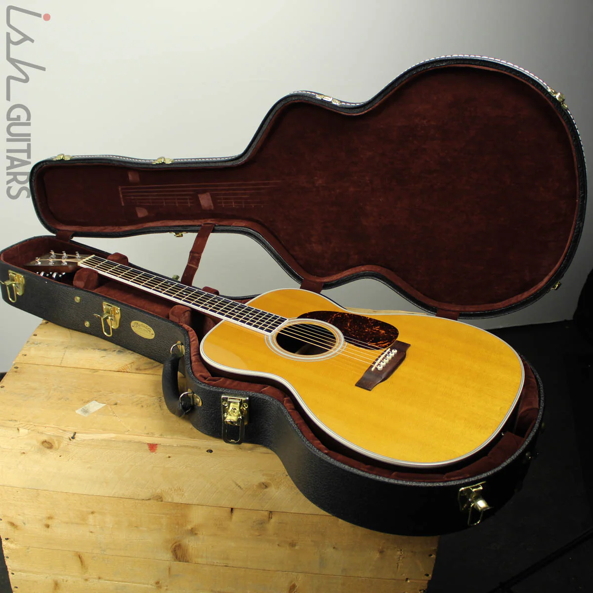 2013 Martin M-36 Acoustic Electric Guitar - Image 11