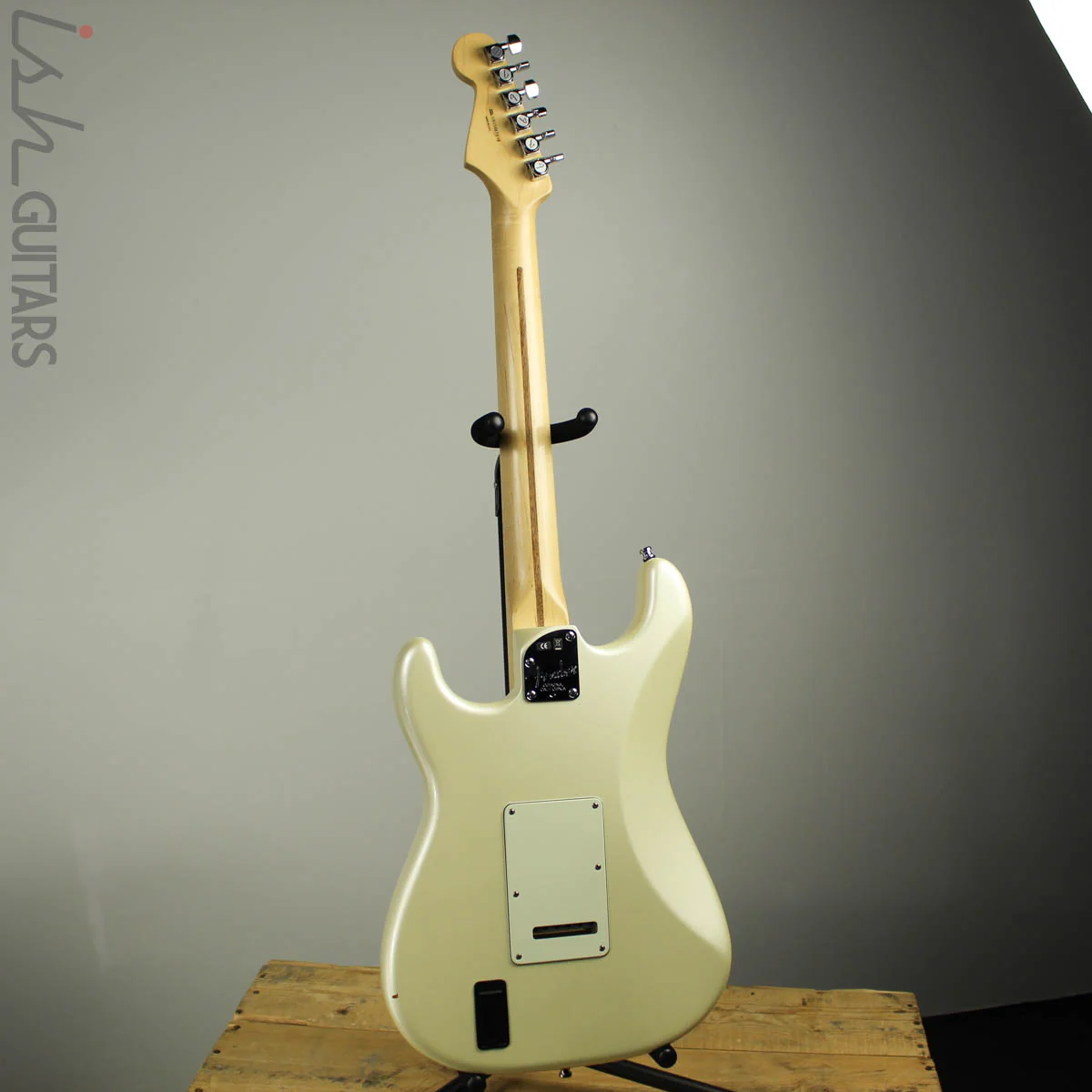 2014 Fender American Deluxe Stratocaster Olympic Pearl White Seymour Duncan Humbucker Pickups - Image 10