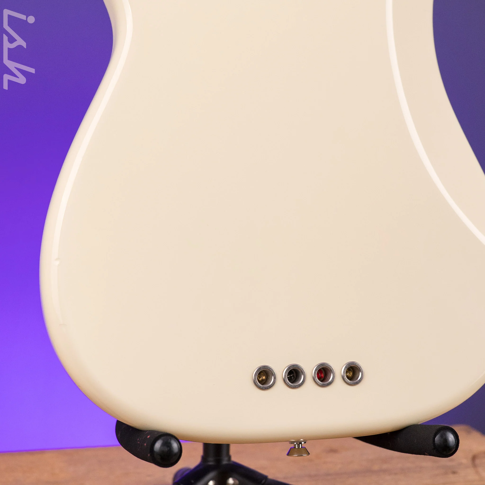 2015 Fender American Standard P Bass - Image 13