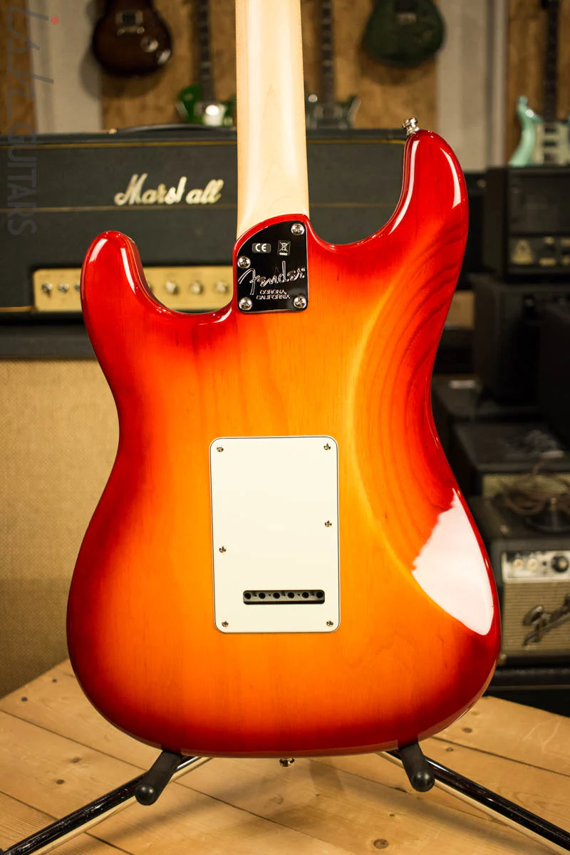 2016 Fender USA Elite Stratocaster Aged Cherry Burst - Image 7