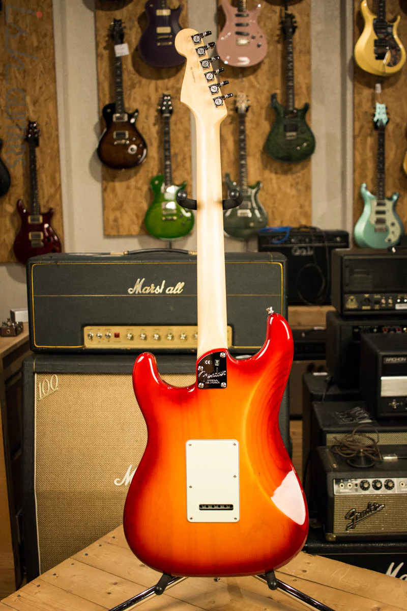 2016 Fender USA Elite Stratocaster Aged Cherry Burst - Image 8