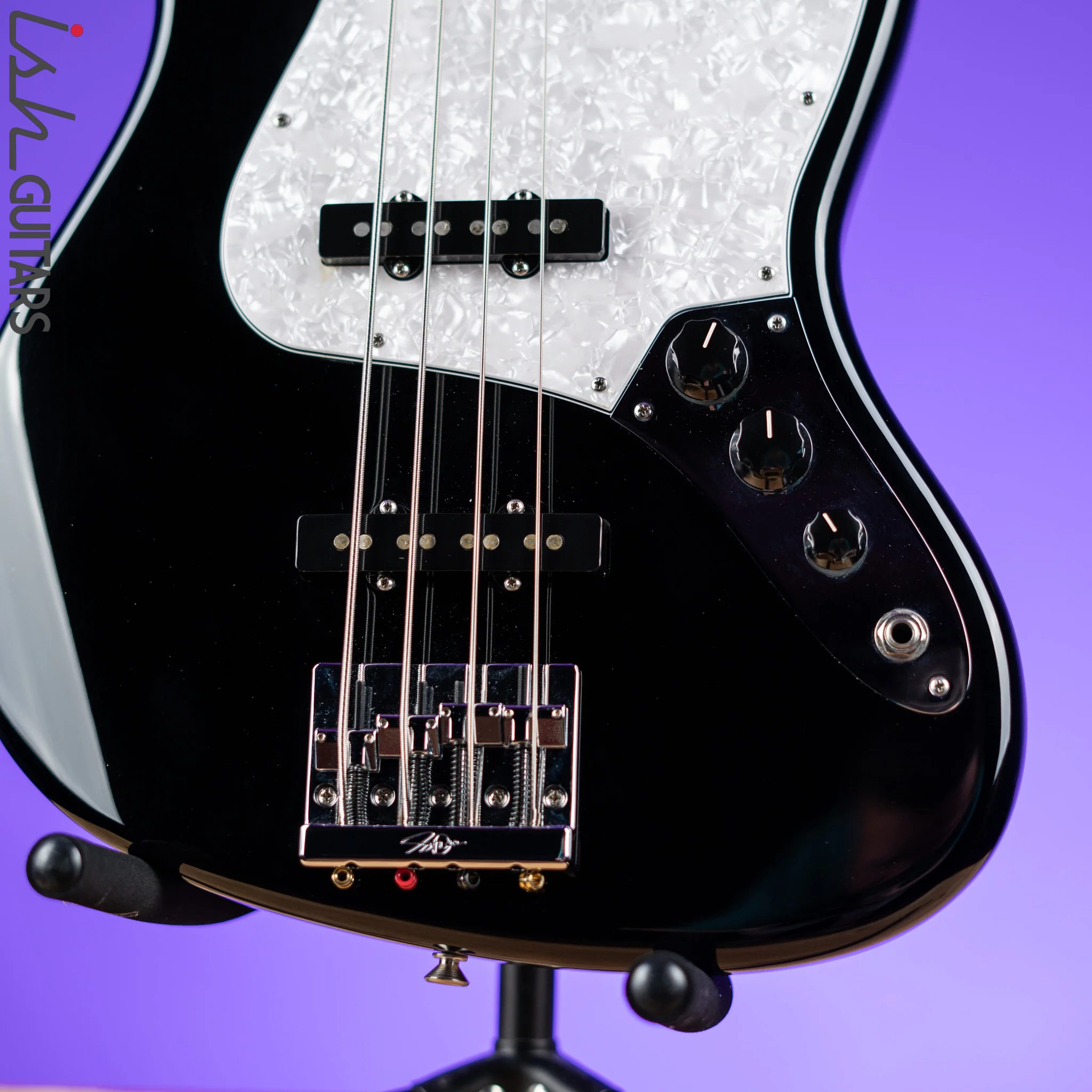 2016 Fender USA Geddy Lee Jazz Bass Black - Image 4