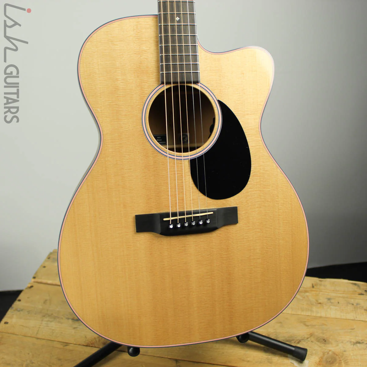 2016 Martin OMC-16E
