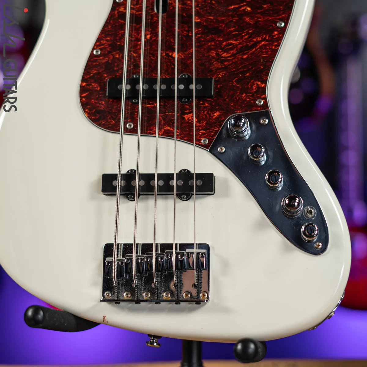 2016 Sire Marcus Miller V7 5-String Antique White - Image 4