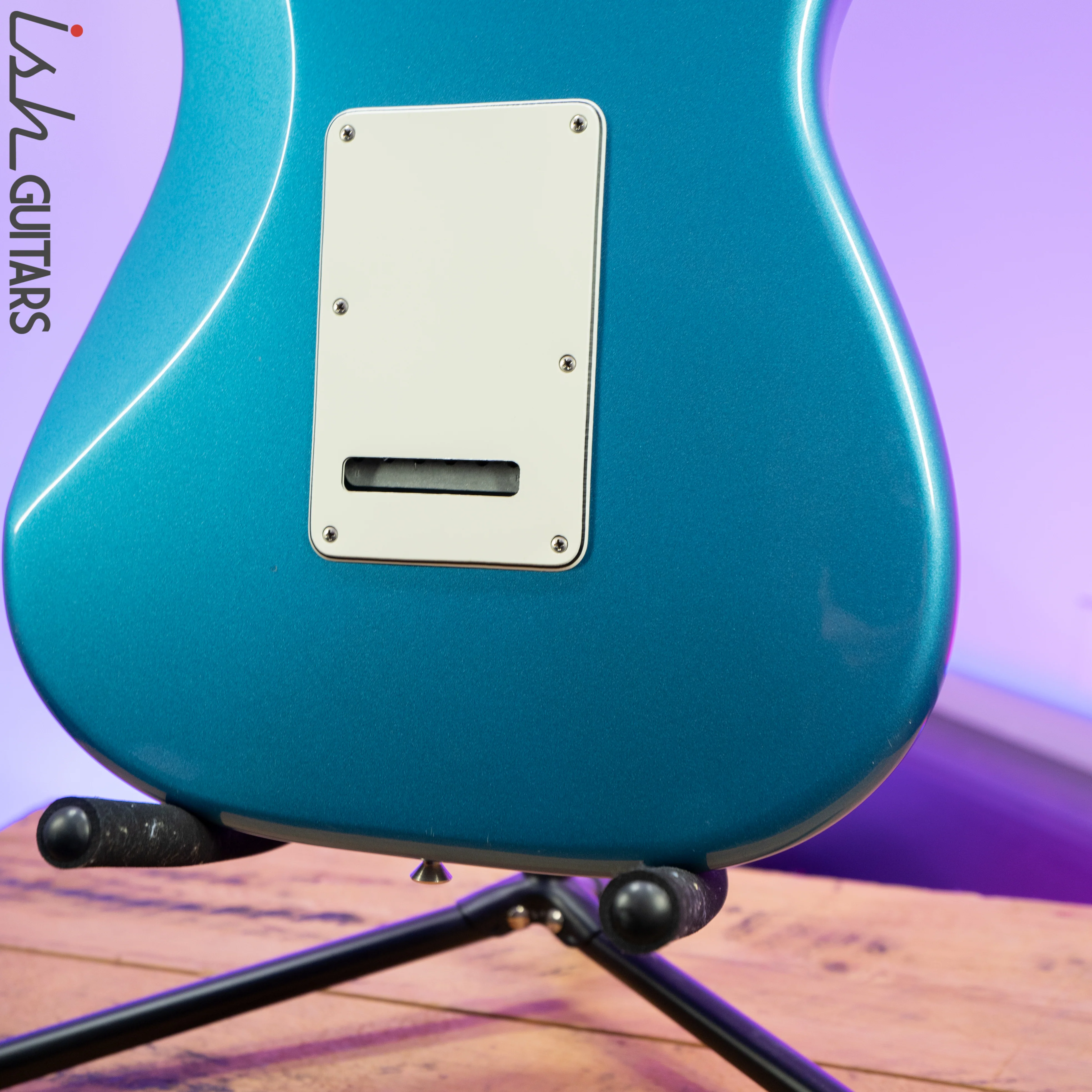 2017 Fender Stratocaster MIM Left Handed Metallic Blue - Image 12