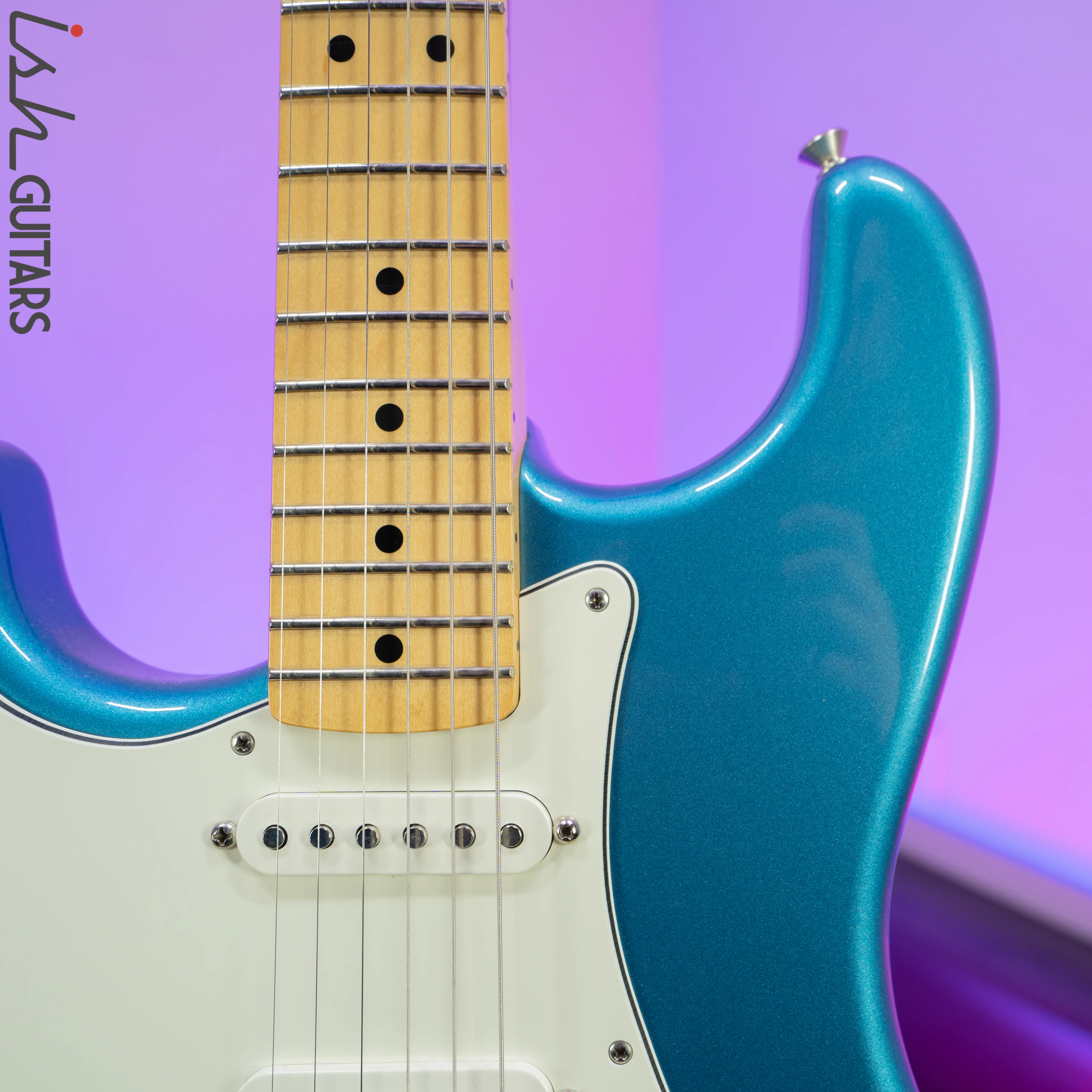 2017 Fender Stratocaster MIM Left Handed Metallic Blue - Image 3