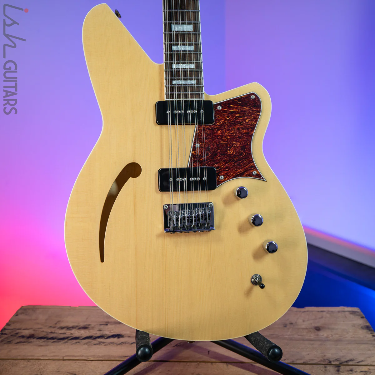 2017 Reverend Airwave 12 String Guitar Natural Teardrop Tuxedo Case