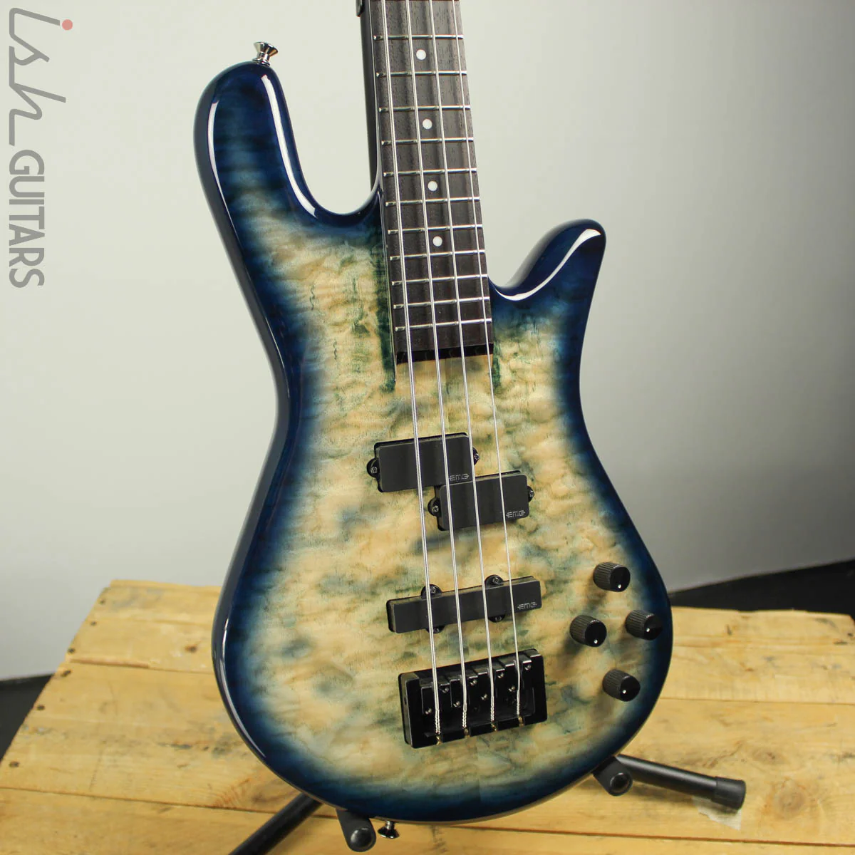2017 Spector Legend 4 String Neck Thru Faded Blue Gloss