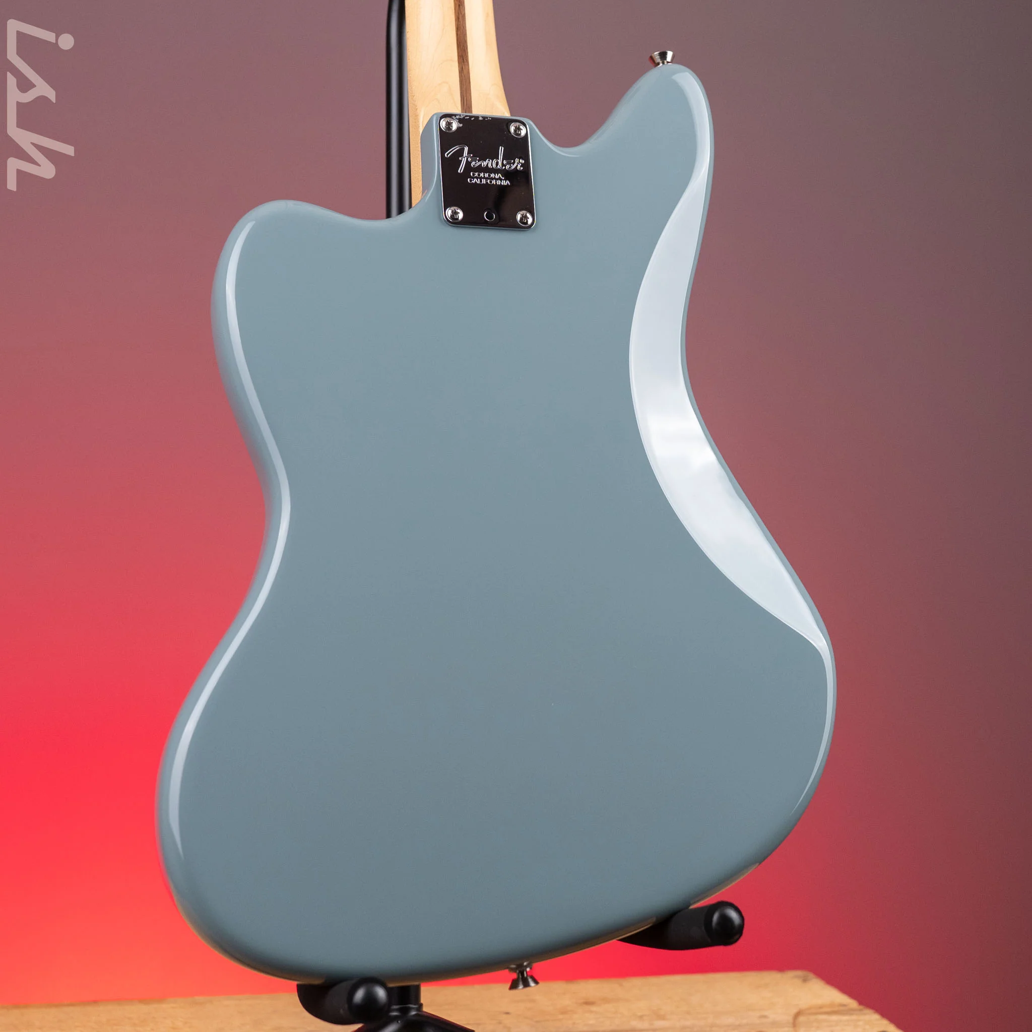 2018 Fender American Professional Jaguar® Sonic Gray - Image 9